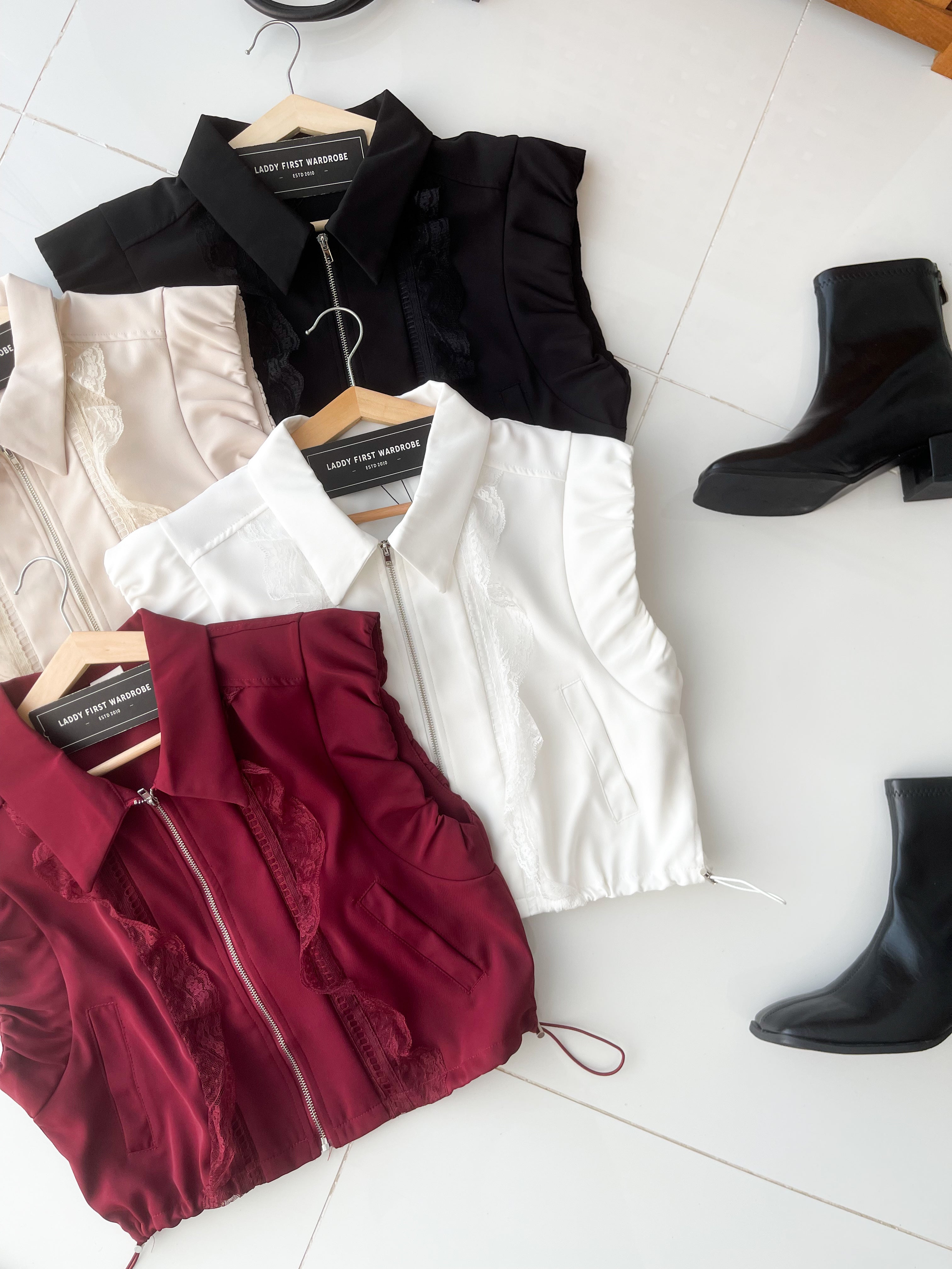 【T2682】高品质翻领无袖韩系百搭上衣，腰节抽绳收腰设计有口袋 ❤❤