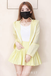 【SS88336】高品质三件套减龄学院风套装 轻薄连帽长袖防嗮外套➕纯棉弹力内搭上衣➕百褶高腰百搭裙子，内层有里布短裤 ❤️❤️ 【D-R2-C4】