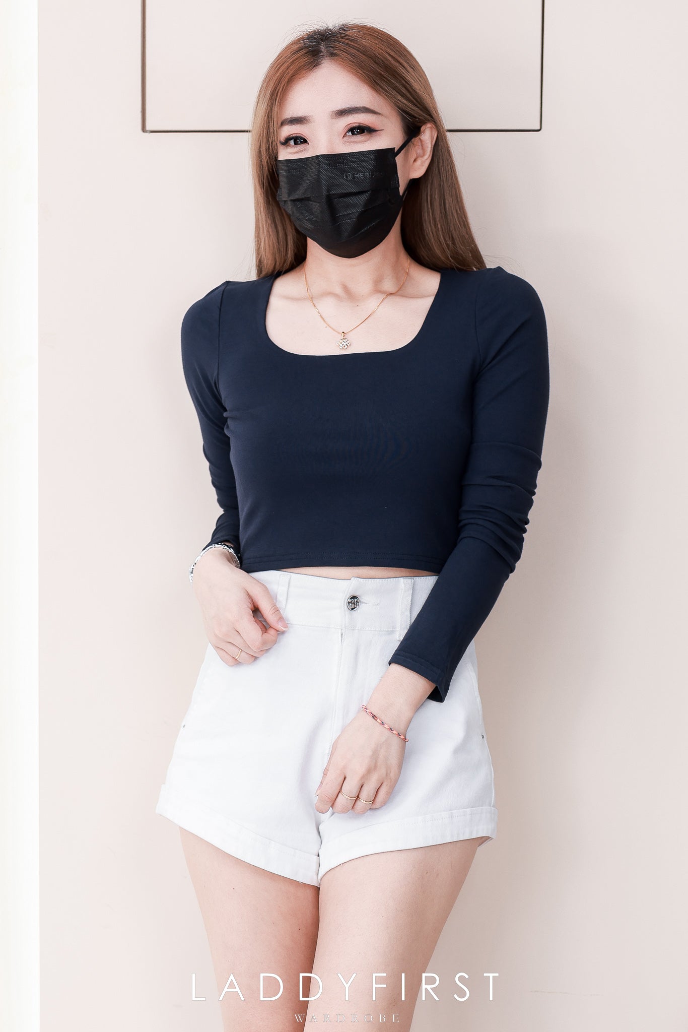 【T82654】高品质前双层纯棉弹力方领短版长袖百搭上衣 ❤❤
