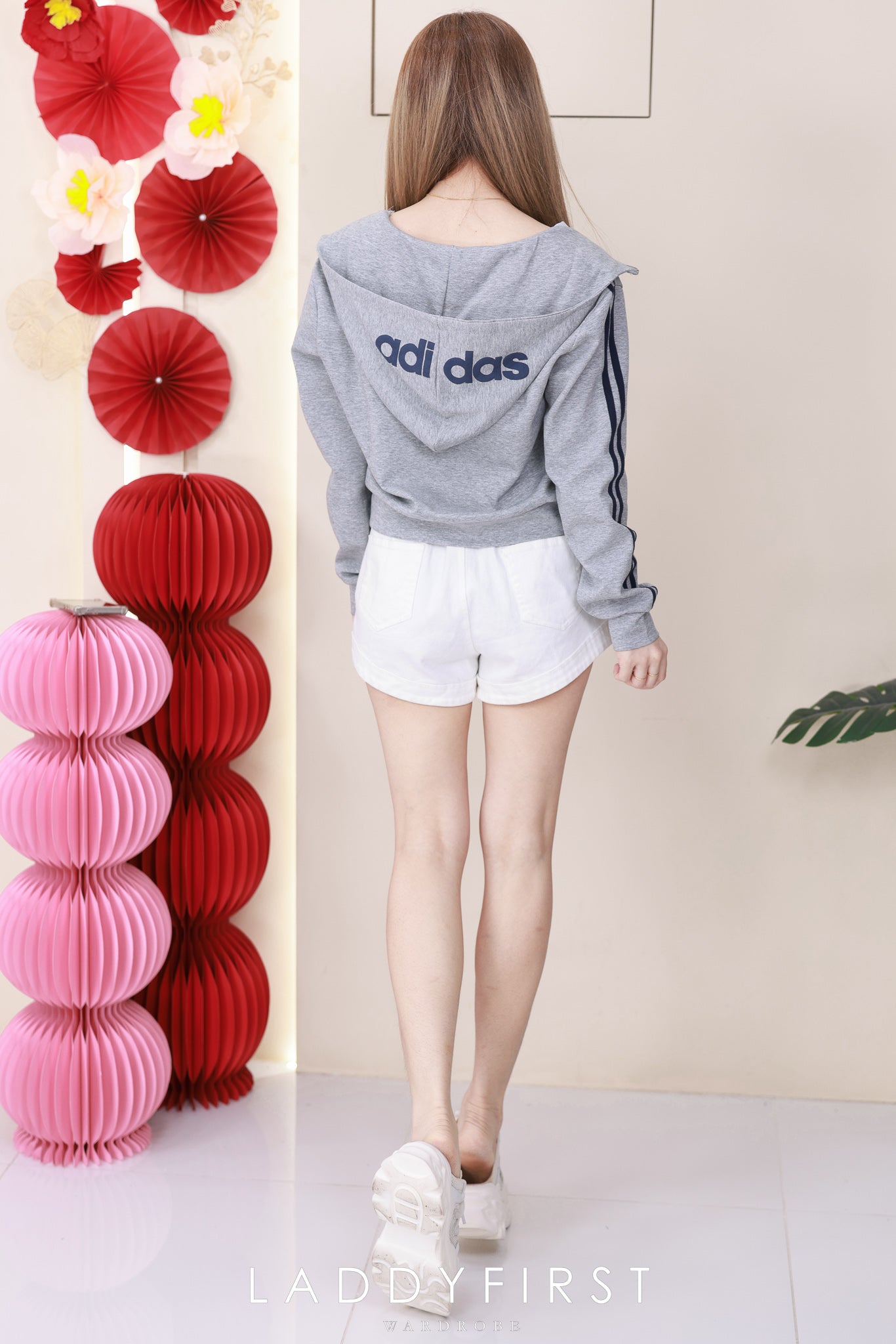 【JK25210】高品质adidas气质感连帽长袖休闲运动外套 ❤❤