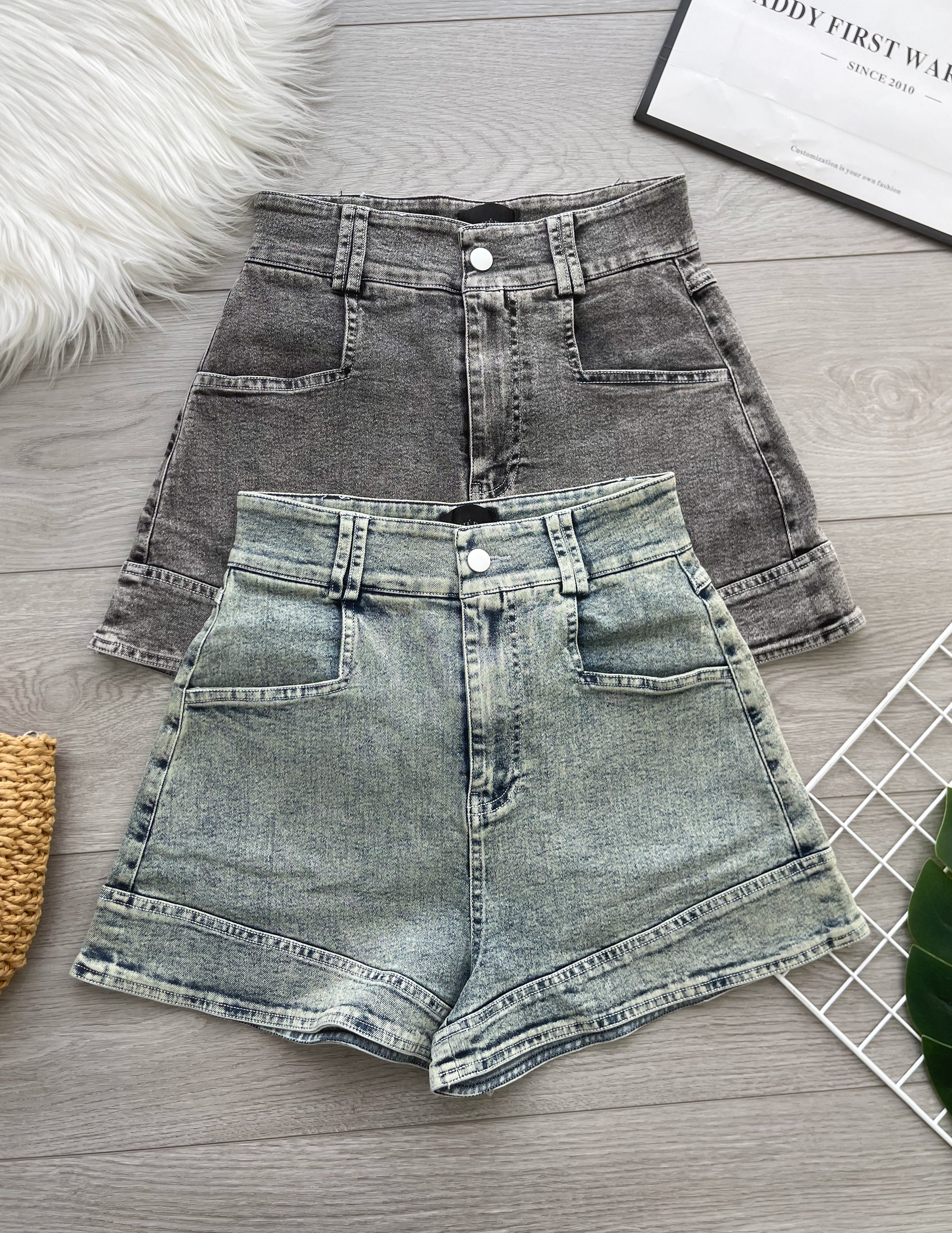 【S2653】高品质强推收腰显瘦雪花牛仔高腰百搭短裤，有口袋 ❤️❤️