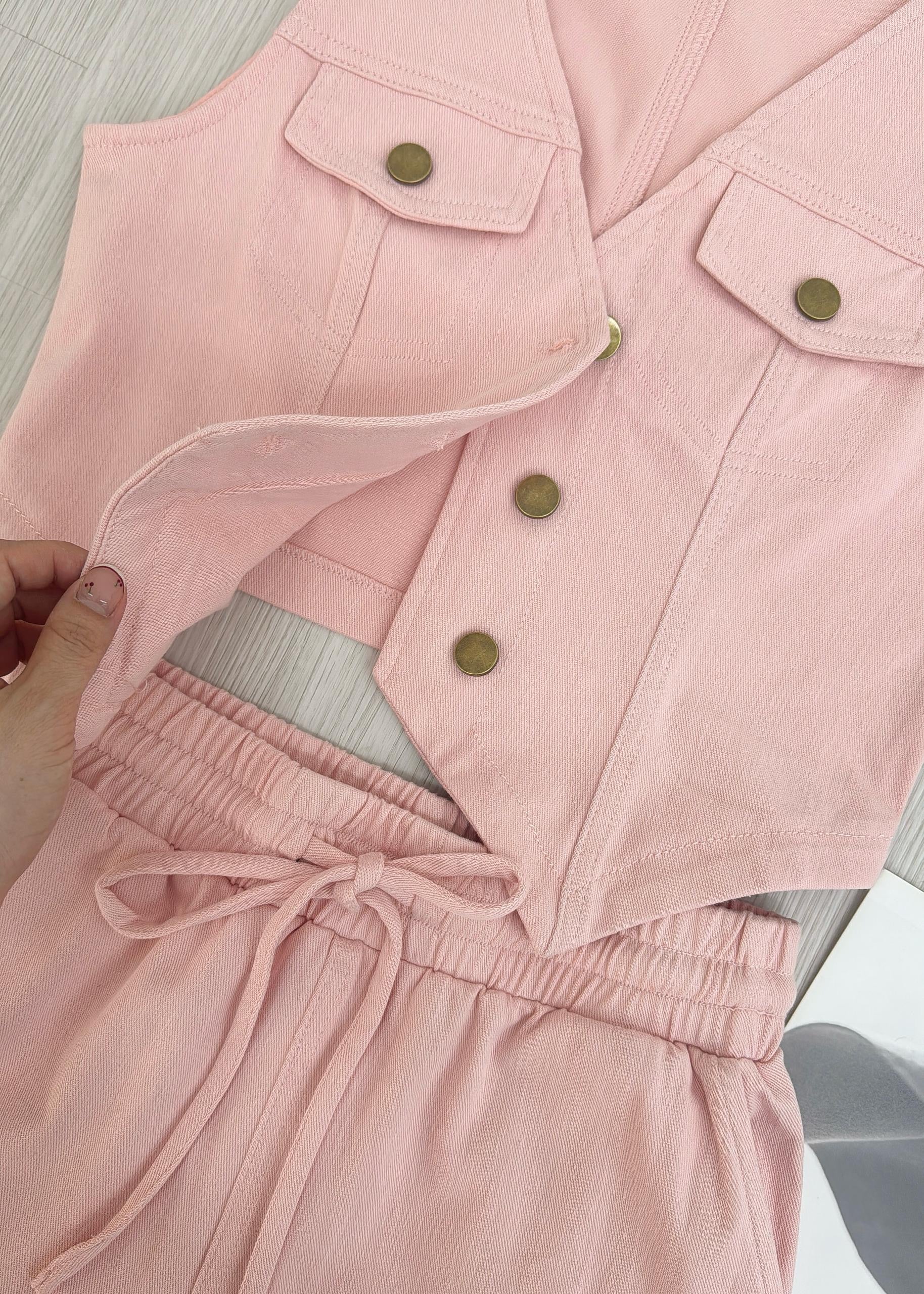 【SS41137】高品质两件式韩版马甲式COTTON JEANS牛仔套装  马甲式牛仔上衣/外套➕牛仔松紧腰高腰百搭长裤，有口袋 ❤️❤️