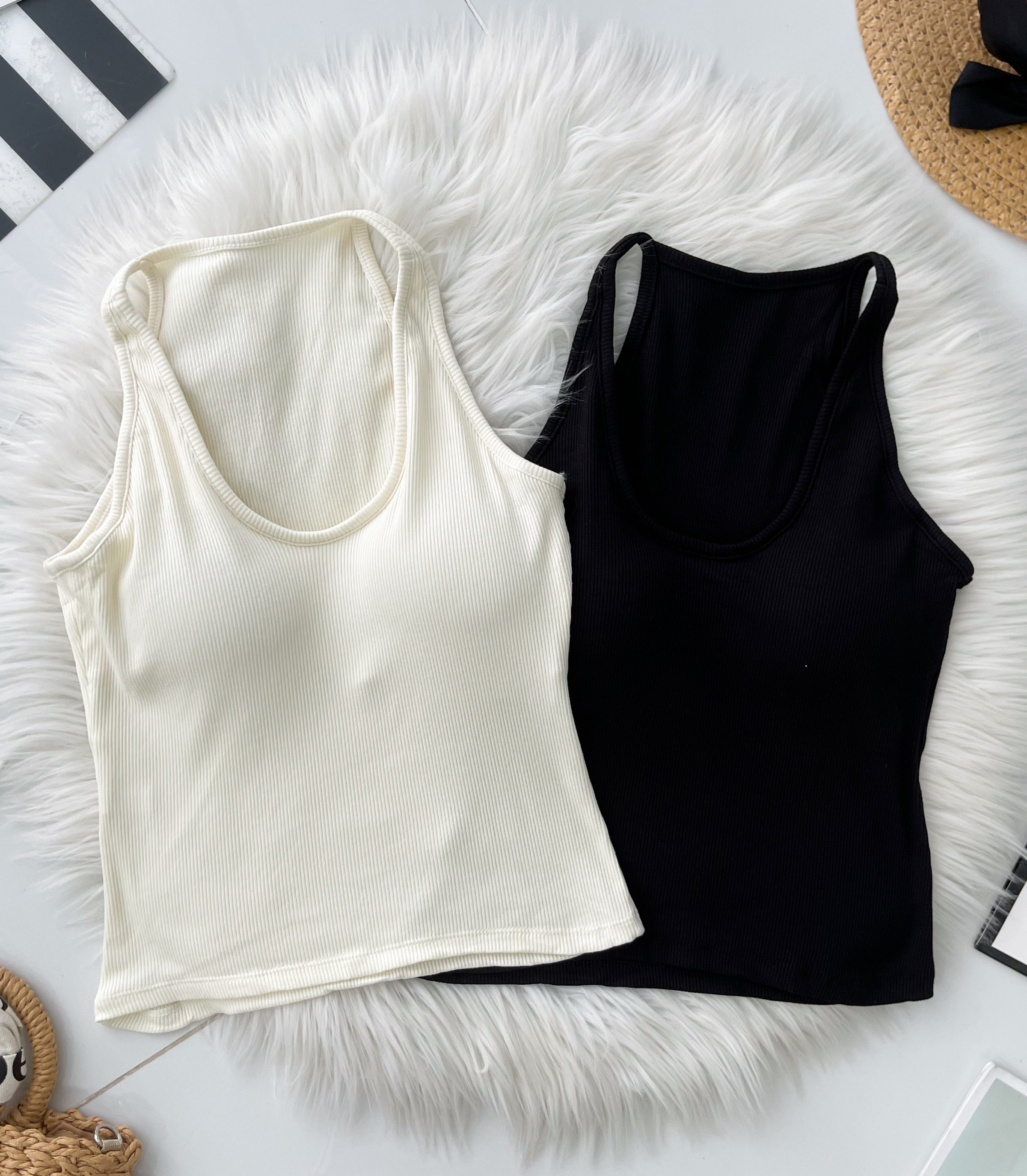 【A167】高品质螺纹弹力无袖肩带加胸垫内搭背心上衣 ❤️❤️