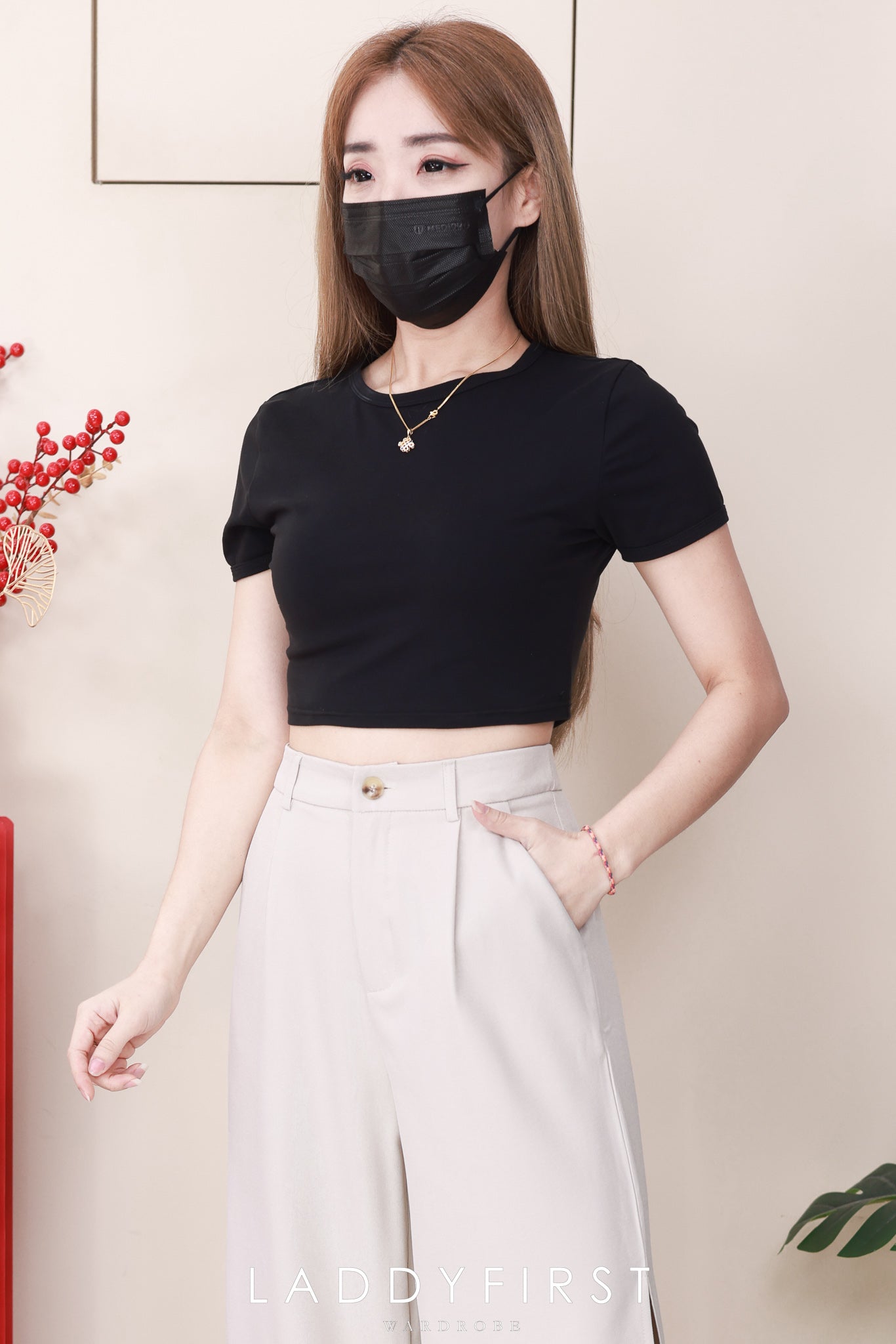 【L6218 / 16996】高品质复古西装两侧开叉设计阔脚高腰百搭长裤，有口袋 ❤️❤️