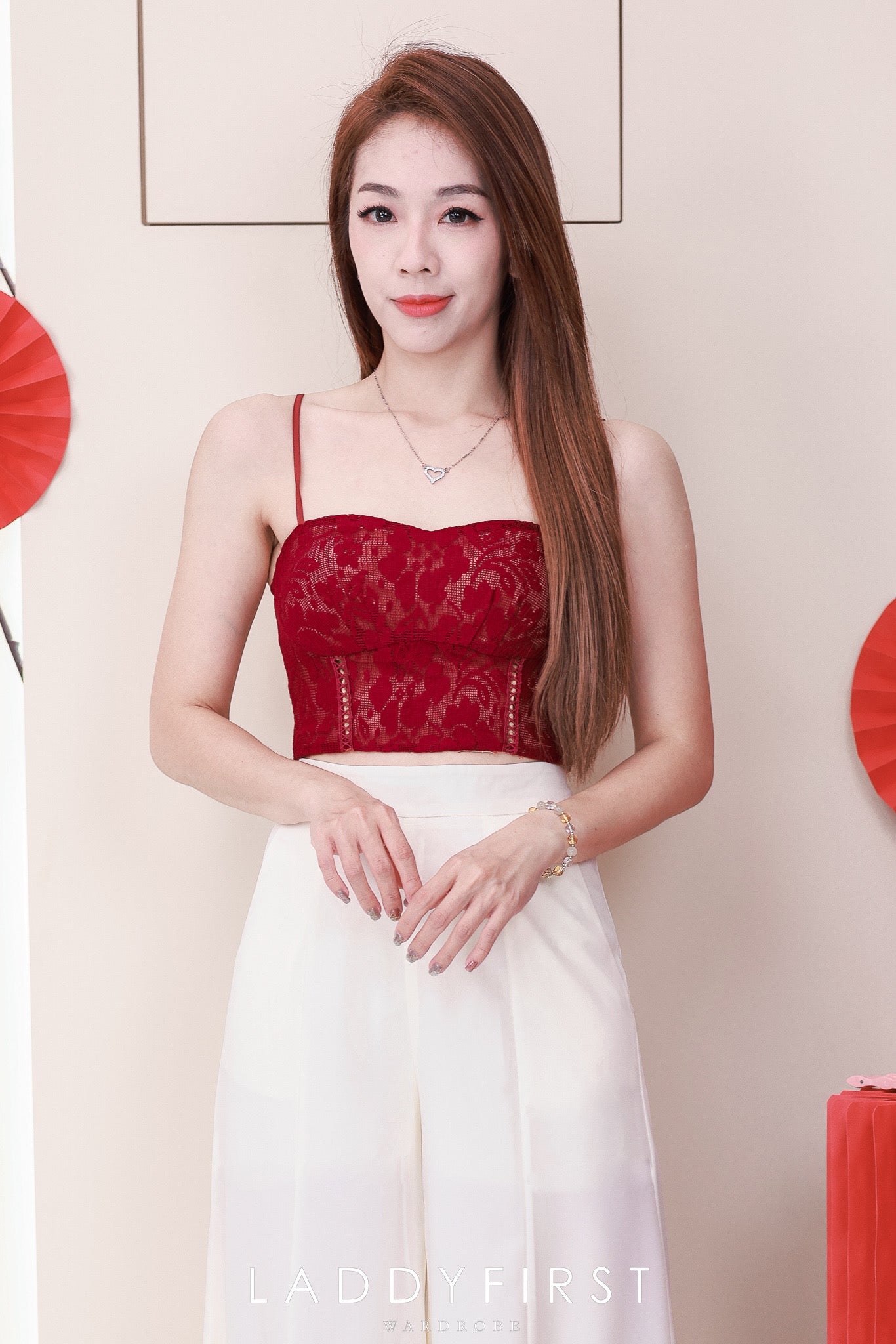 【T38663】高品质性感风短版蕾丝无袖内搭上衣，自调无袖肩带，内层有里布 ❤❤