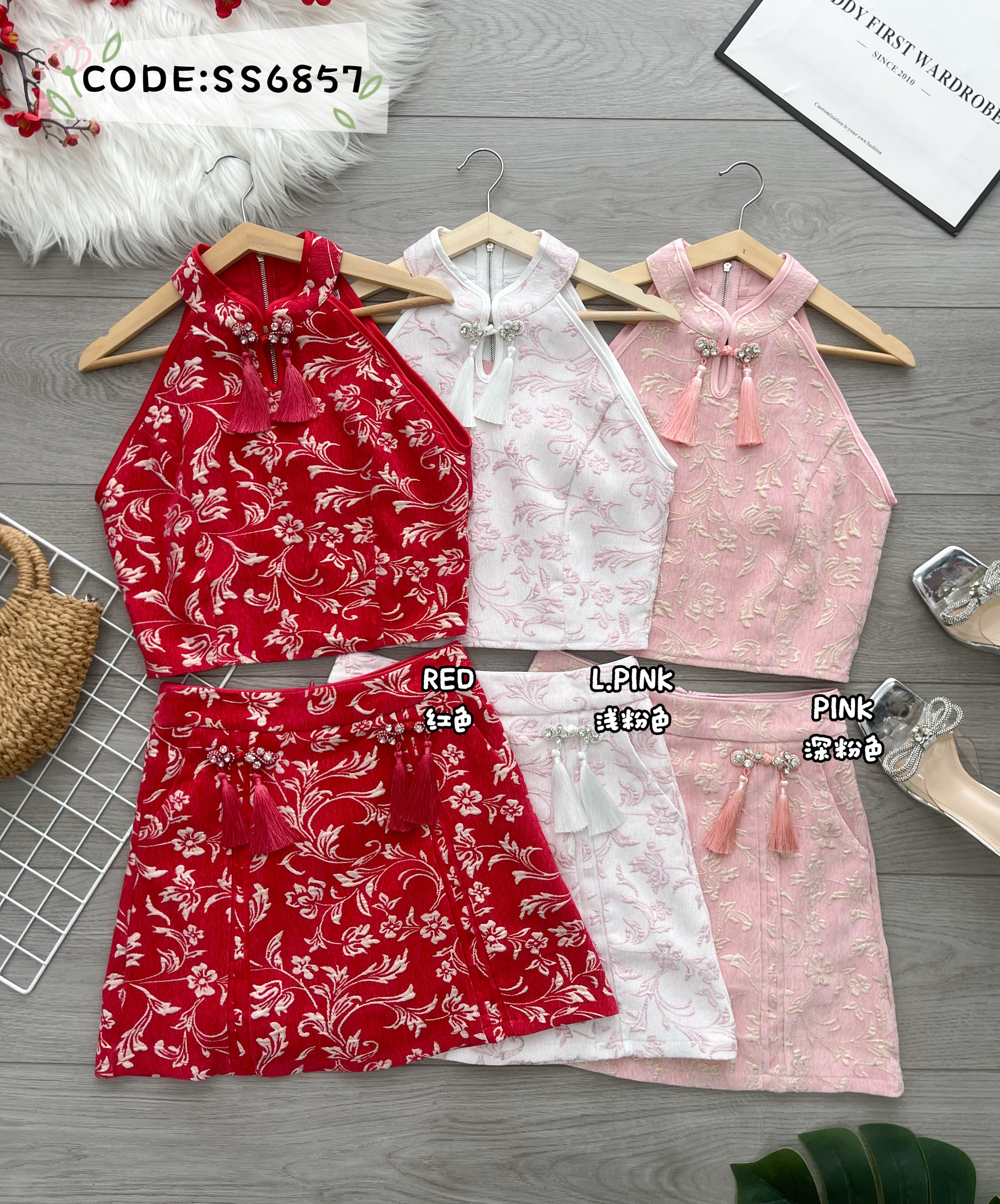 【SS6857】高品质两件式可盐可甜国风新中式提花旗袍套装 CUT IN提花旗袍上衣➕提花高腰裙子，内层有里布短裤有口袋 ❤️❤️