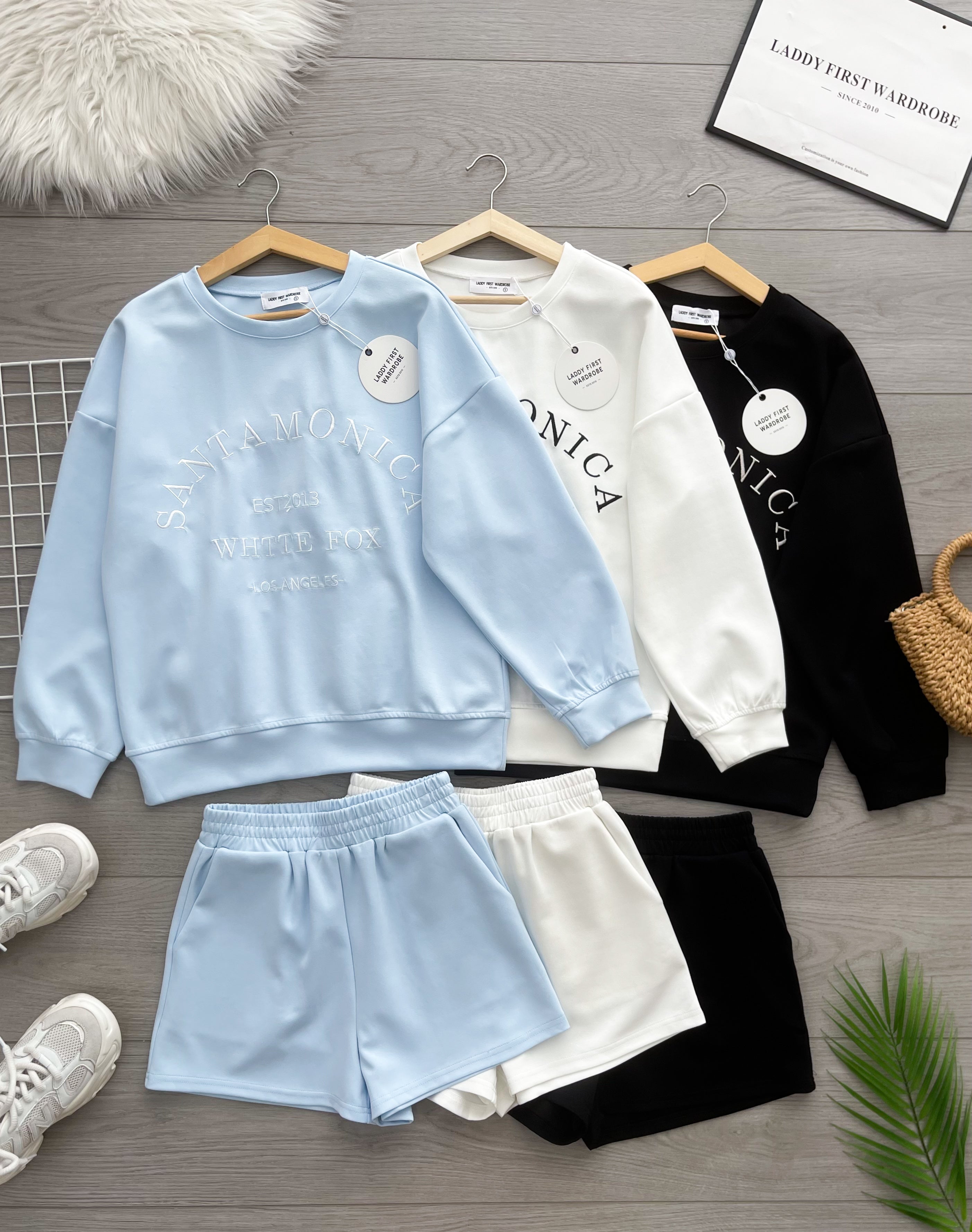 【SS3544】🌟推荐🌟【LFW独家小圆饼】高品质空气棉质宽松版简约休闲套装 宽松版刺绣字母长袖上衣➕松紧腰弹力休闲百搭短裤，有口袋 ❤️❤️