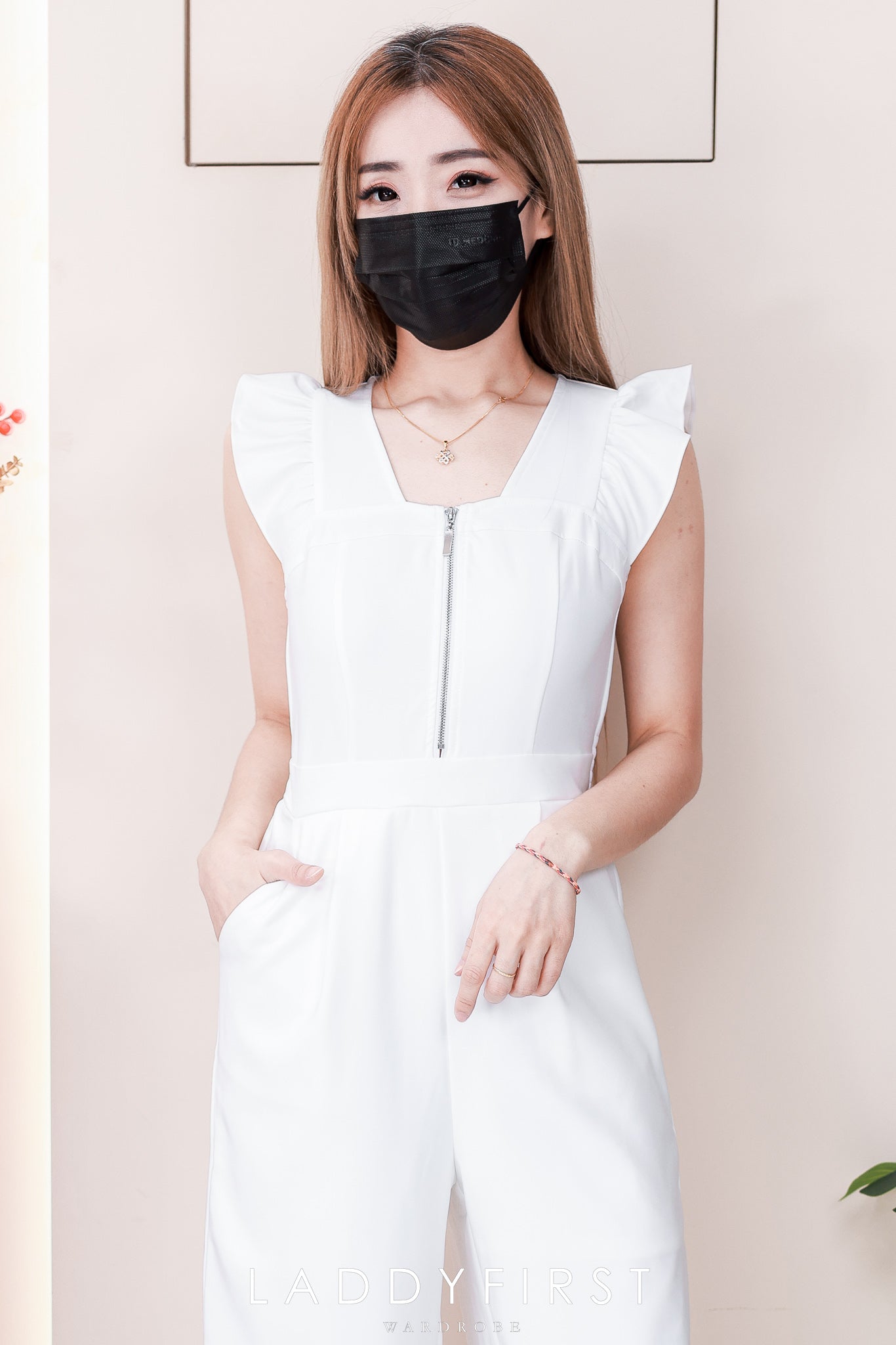 【D22580】高品质无袖荷叶边简约款西装连身长裤，有口袋 ❤❤【B-RU】