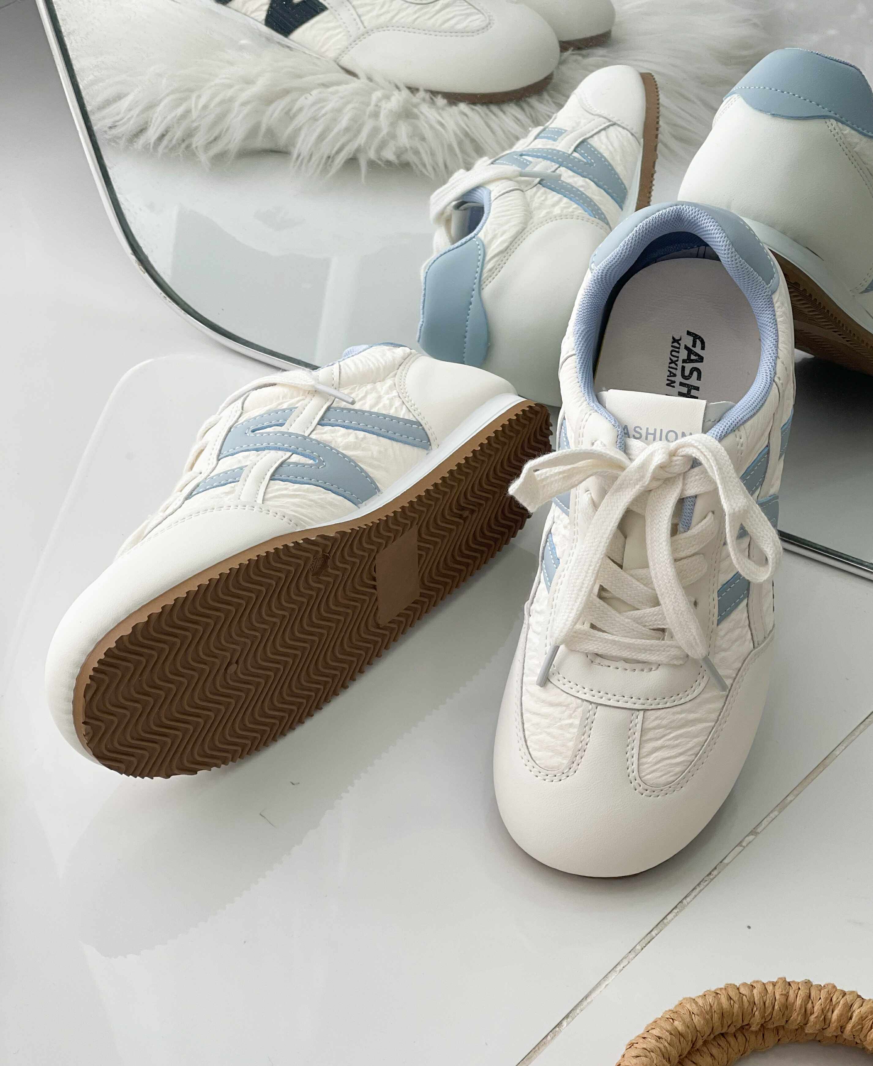 【RA032】✨现货✨ 高质量复古风休闲百搭德训鞋子 ❤️