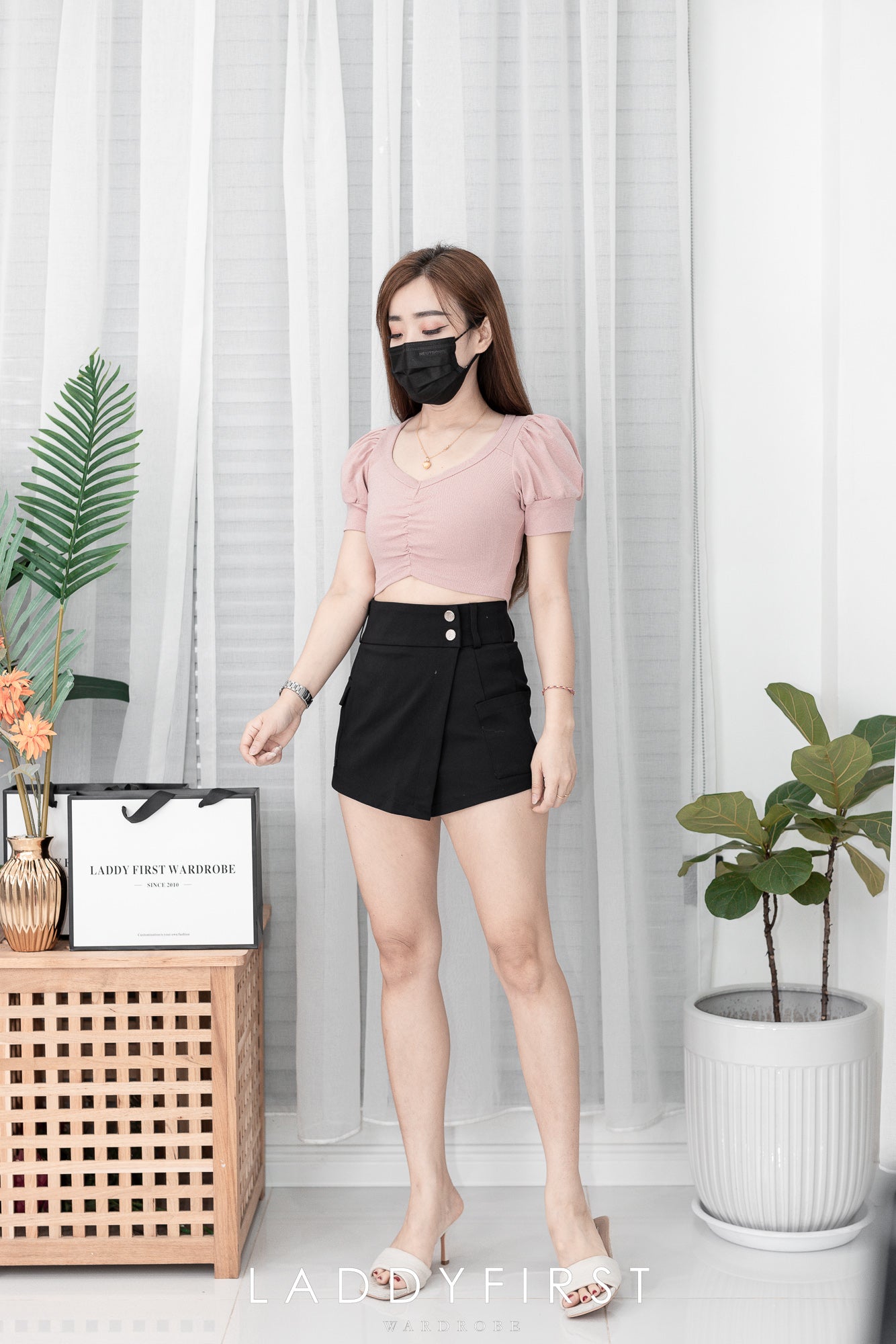 【T3337】💋特厚棉高质量百搭💋独家爆款韩版V领显瘦短款褶皱纯棉弹力百搭上衣 【B-R1-C3】