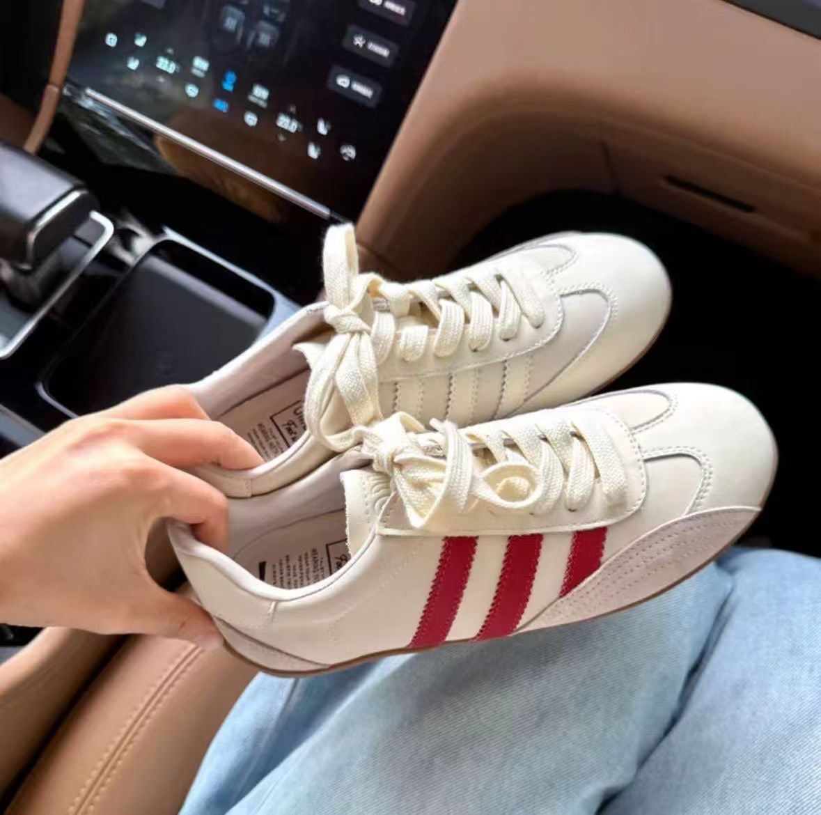 【R9135-3】🔅精选预售款🔅 高质量韩系街头风复古真皮经典三条杠阿甘鞋子 ❤️