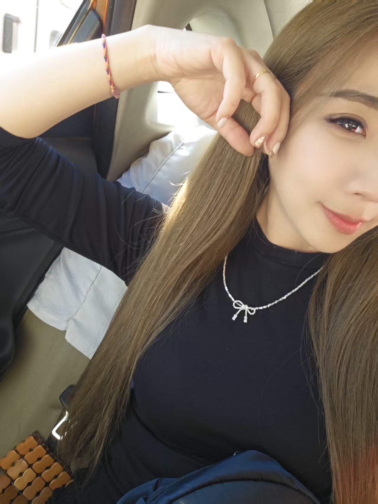 【A50414】✨现货✨  超闪BLING2蝴蝶结🎀项链 ❤️