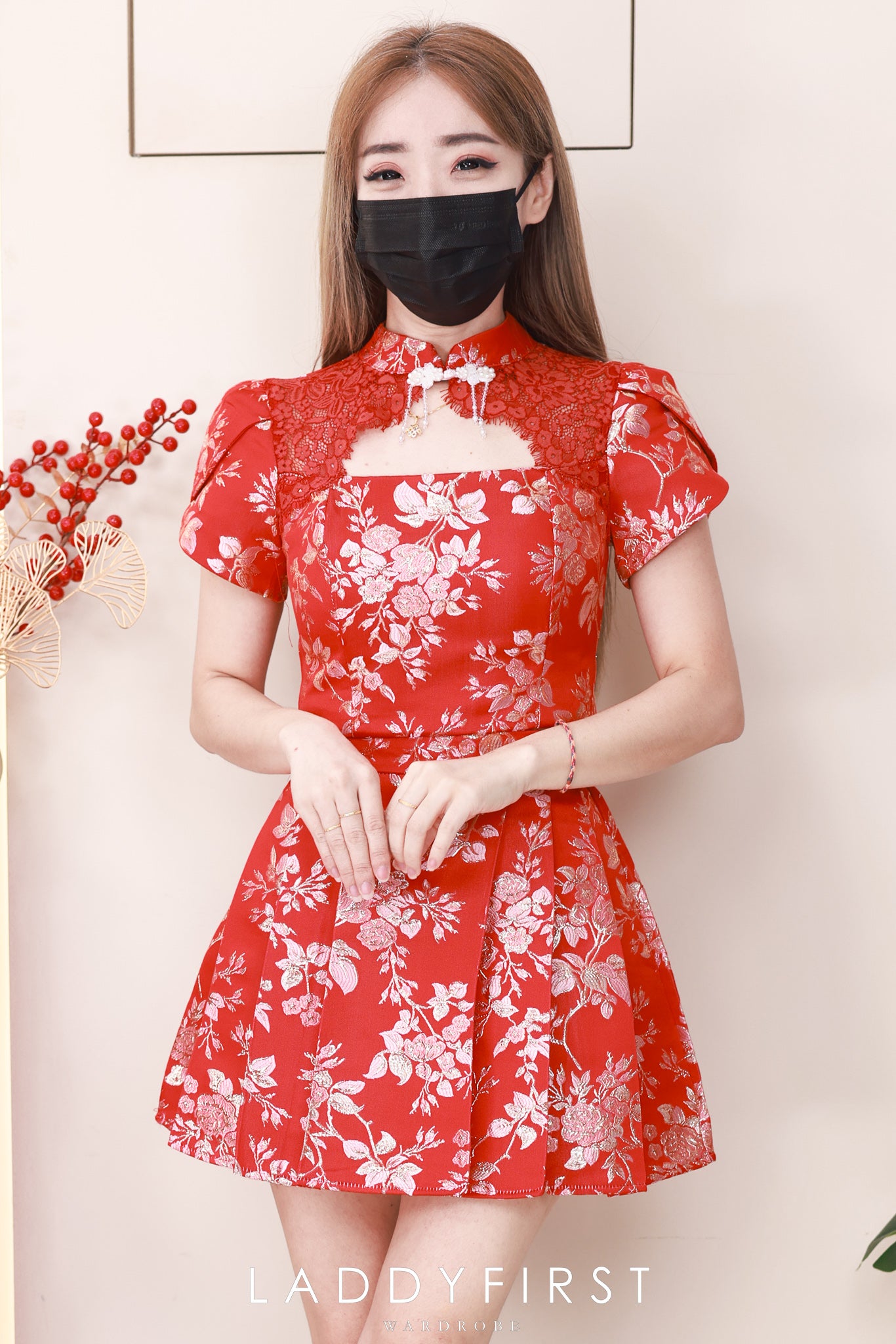 【SS21581 / 37123】高品质两件式新中式提花旗袍套装 泡泡袖提花旗袍上衣➕提花百褶高腰裙子，内层有里布短裤 ❤️❤️