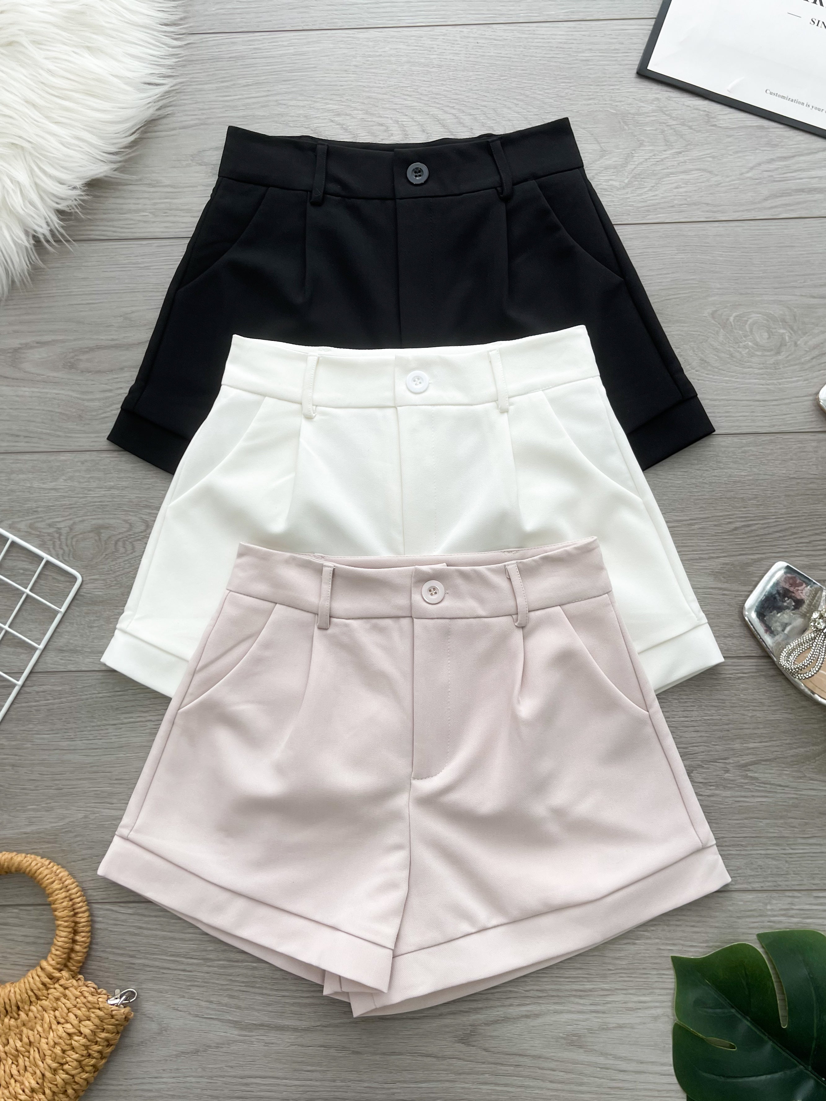 【S82786】高品质版型收腰显瘦高腰西装时尚日常百搭短裤，有口袋 ❤️❤️