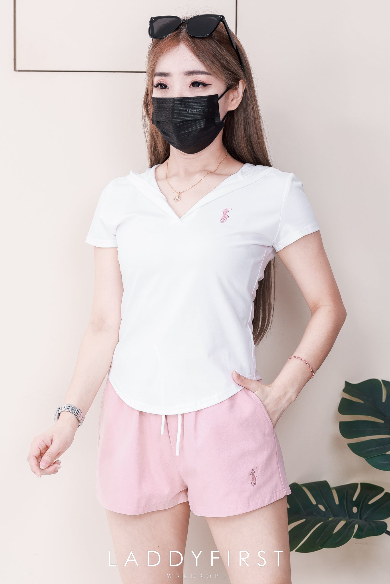 【SS88341】高品质两件简约日常休闲百搭套装 Polo刺绣短袖上衣➕松紧腰弹力牛仔高腰百搭短裤，有口袋 ❤️❤️【C-R1-C2】