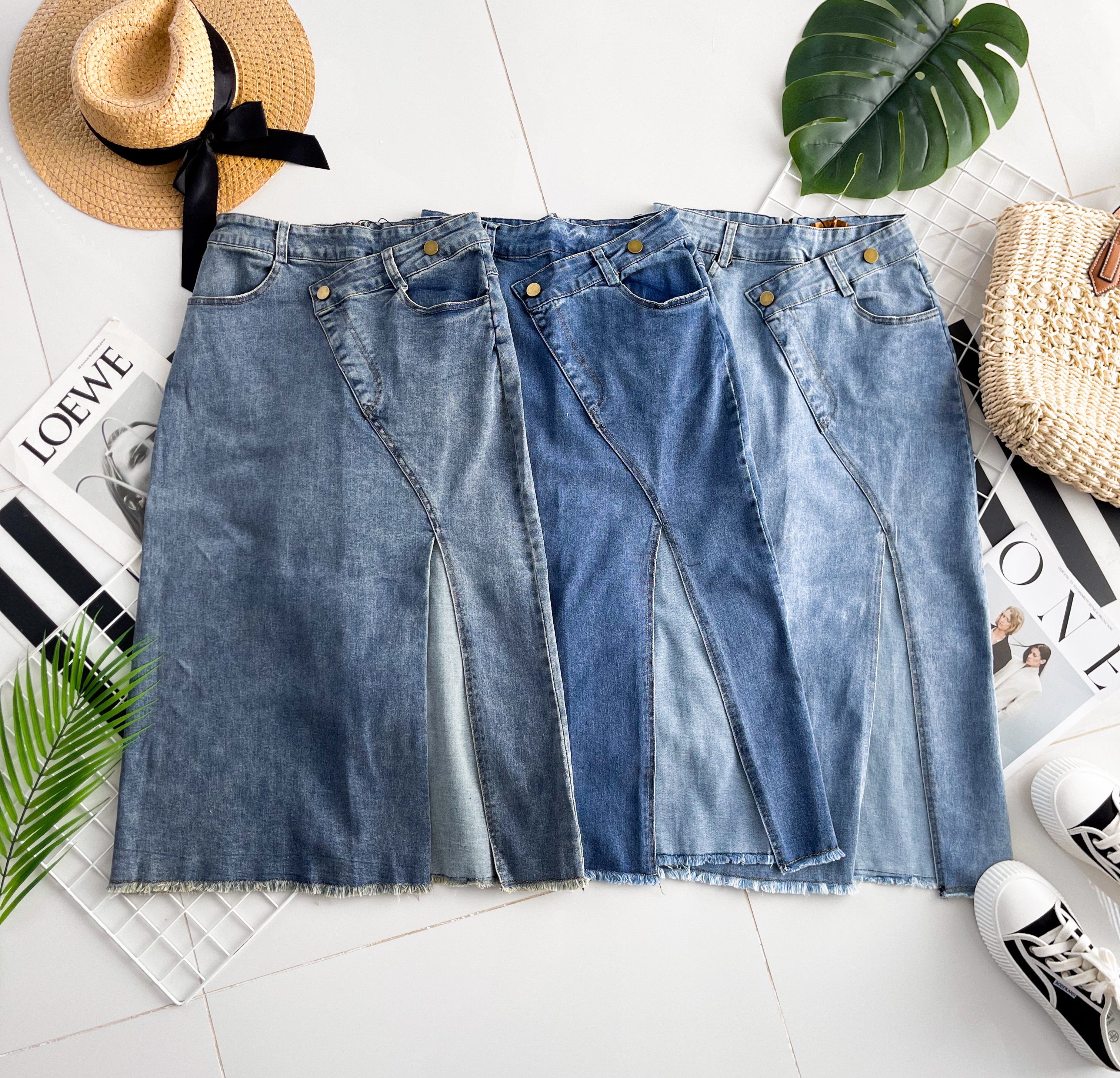 【L121417】高品质COTTON JEANS牛仔弹力韩系时尚开叉设计高腰裙子，有口袋 ❤️❤️