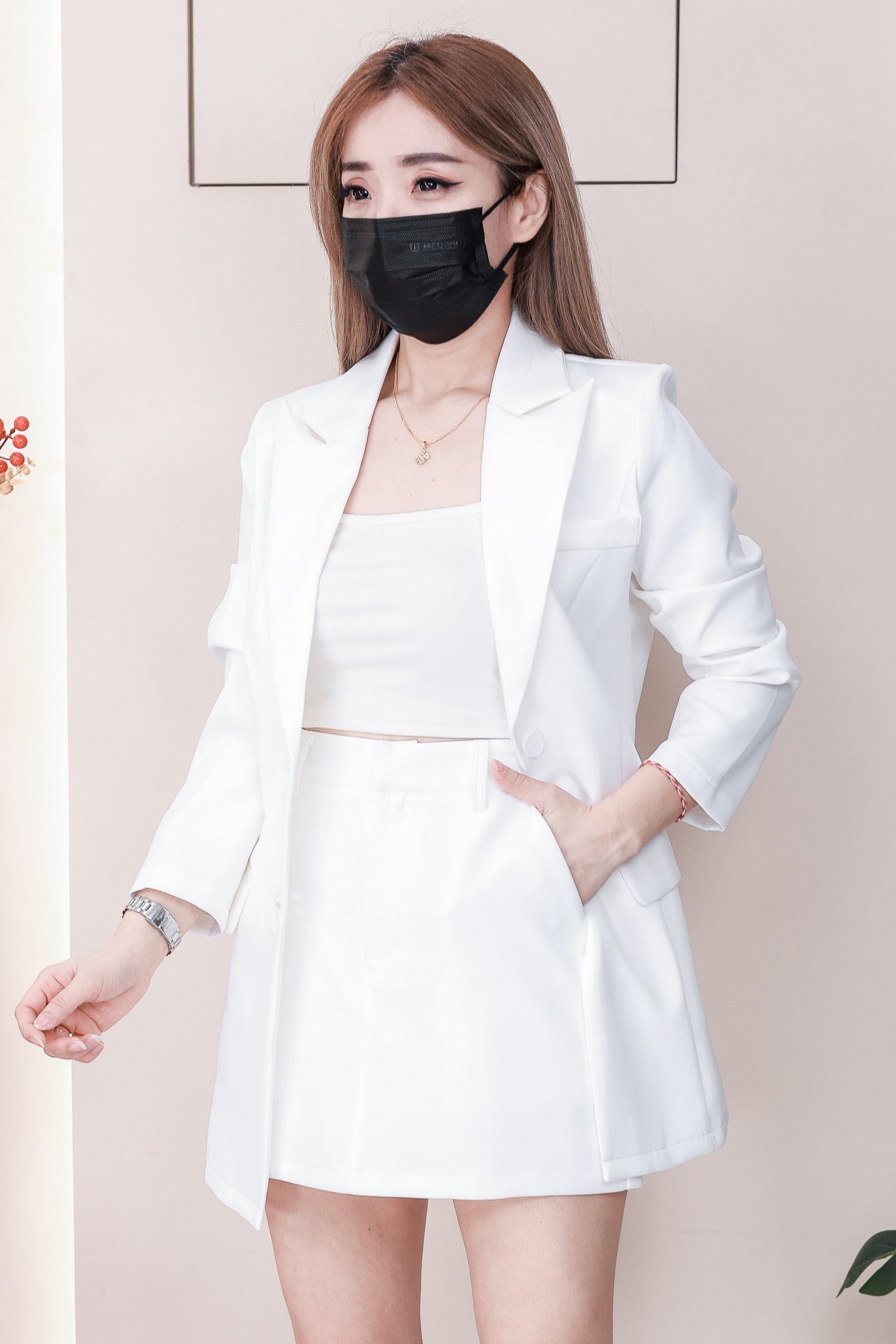 【SS20859】高品质两件式韩式西装时尚套装 西装翻领长袖上衣/外套➕A字西装高腰百搭裙子，内层有里布短裤，有口袋 ❤️❤️