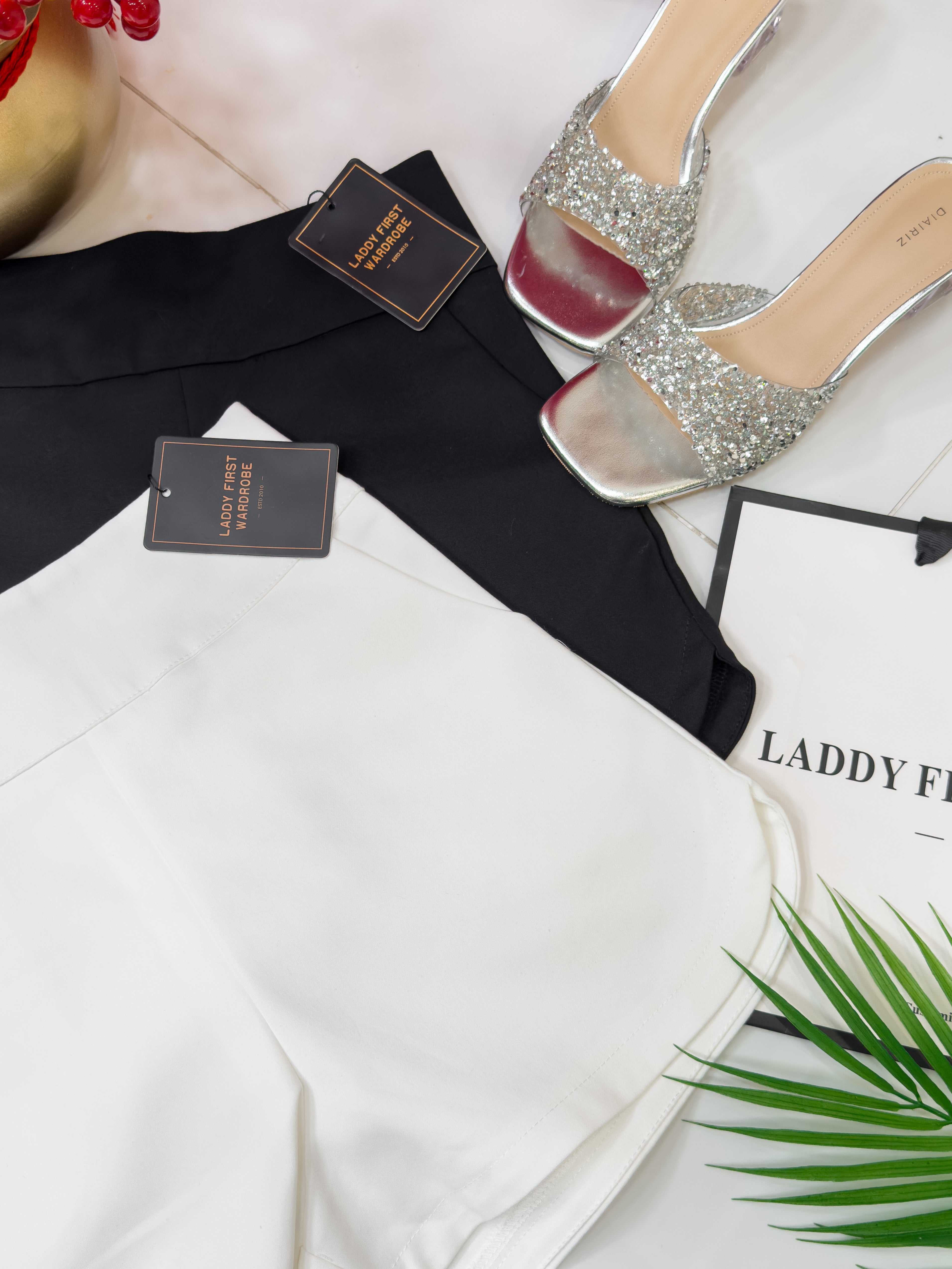 【S6204】【网站福利款✨】独家爆款【万能弟弟】西装高腰百搭短裤，有口袋