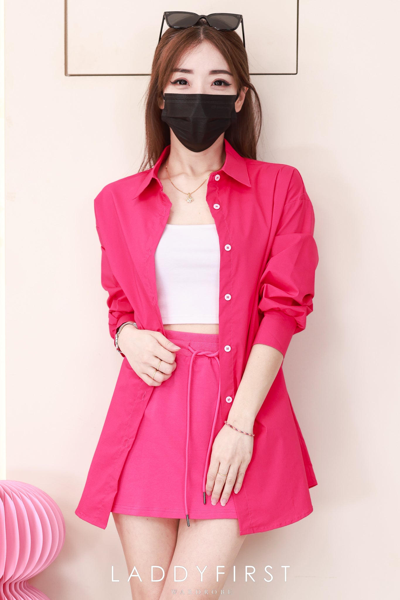【SS3540】＊高质量套装回馈＊【LFW独家小圆饼】高品质两件式韩式气质感衬衫时尚套装 宽松版翻领长袖衬衫上衣➕卫衣棉松紧腰弹力高腰裙子，内层有里布短裤 ❤️❤️