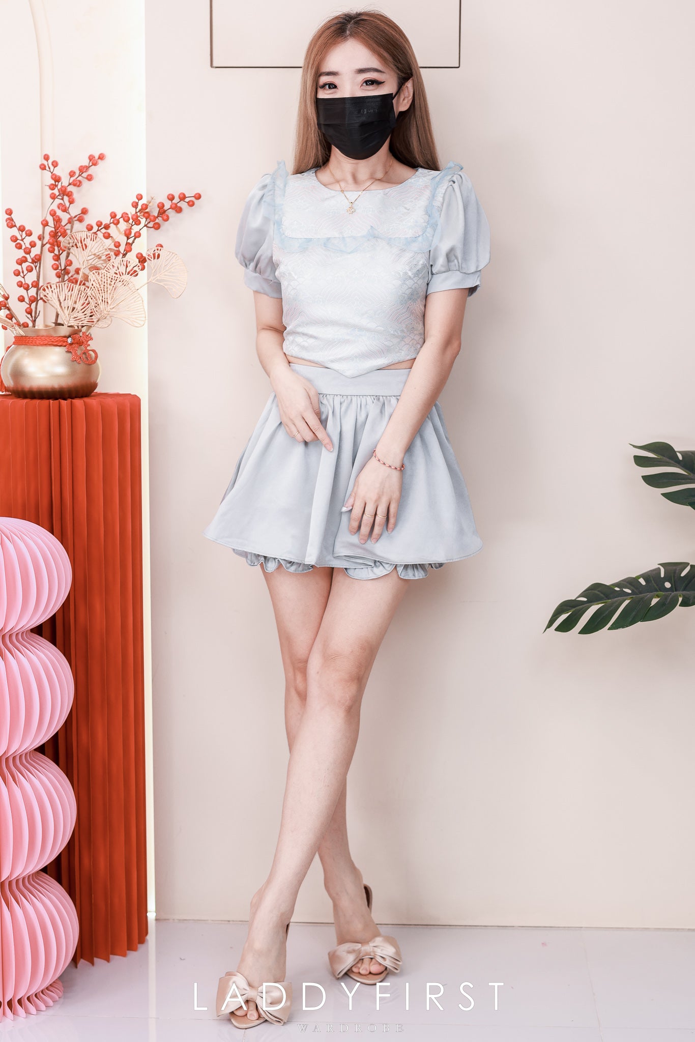【SS110814】【补厂家现货⚡️⚡️】高品质质两件式缎面拼接提花简约款旗袍套装 泡泡袖上衣➕双层缎面高腰百搭裤裙，内层有里布短裤 ❤️❤️