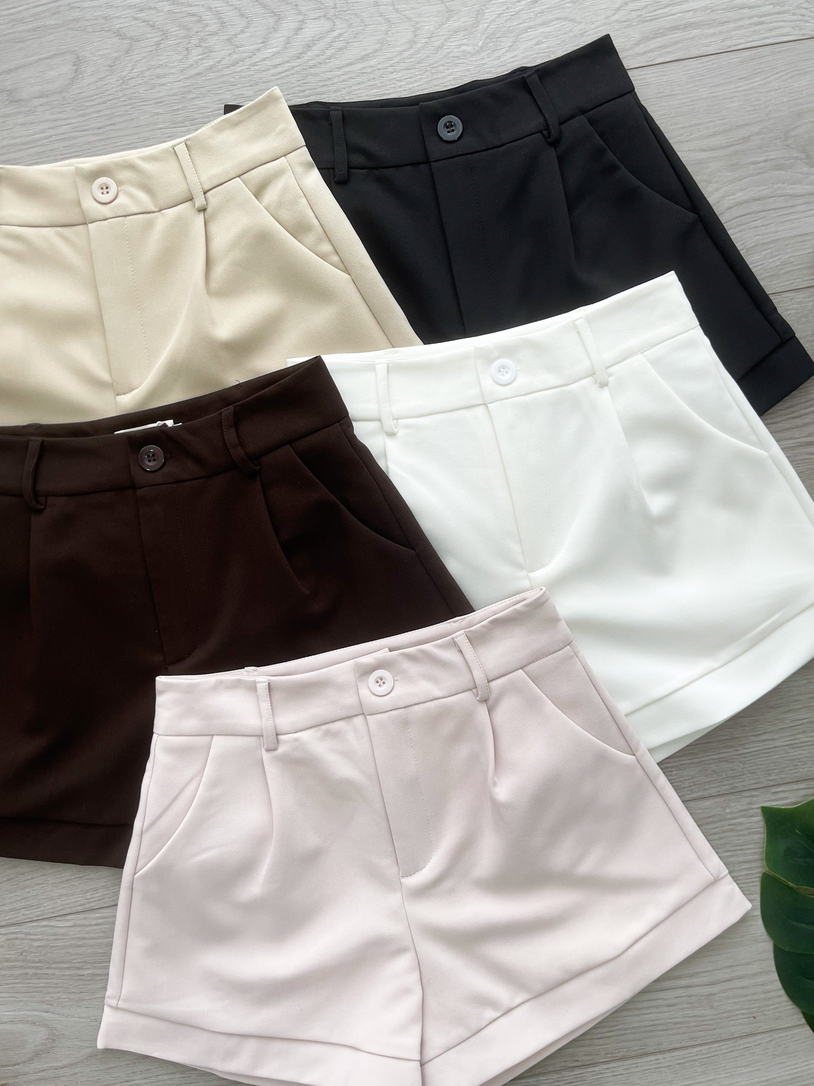 【S82786】高品质版型收腰显瘦高腰西装时尚日常百搭短裤，有口袋 ❤️❤️