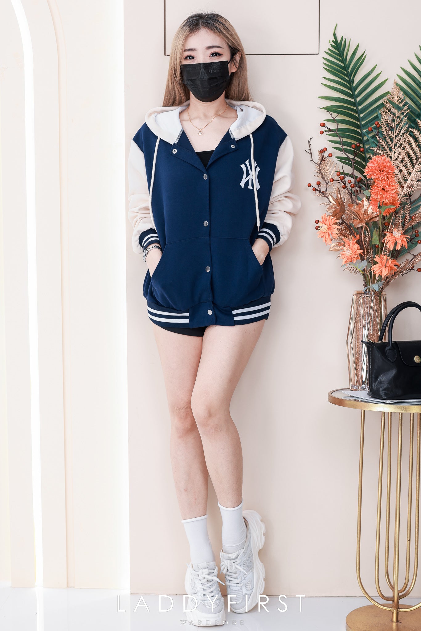 【JK805】高品质气质感撞色系NY连帽长袖卫衣，按扭设计有口袋 ❤❤