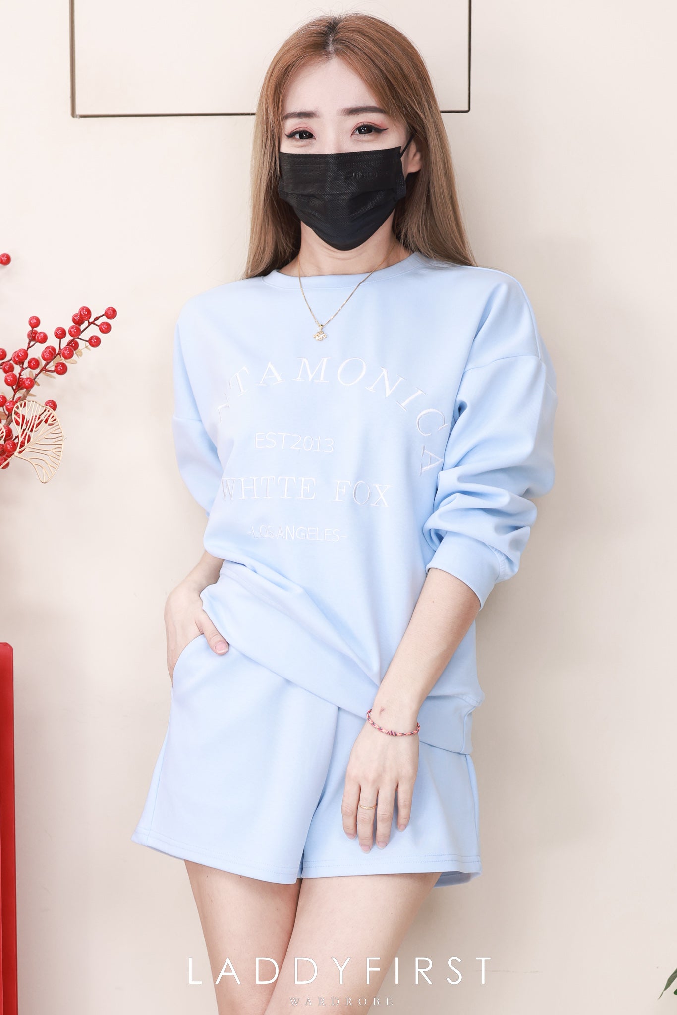 【SS3544】🌟推荐🌟【LFW独家小圆饼】高品质空气棉质宽松版简约休闲套装 宽松版刺绣字母长袖上衣➕松紧腰弹力休闲百搭短裤，有口袋 ❤️❤️