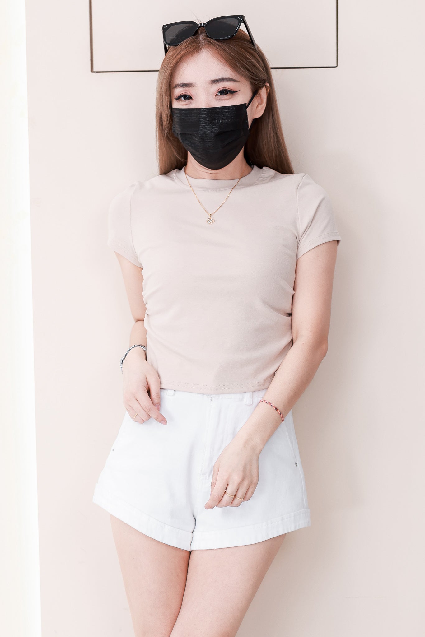 【T1061-1】🧧 宠粉福利回馈 🧧  独家爆款高品质纯棉弹力圆领短袖简约日常百搭款上衣，两侧收腰设计 #衣柜必入手百搭款 ❤❤
