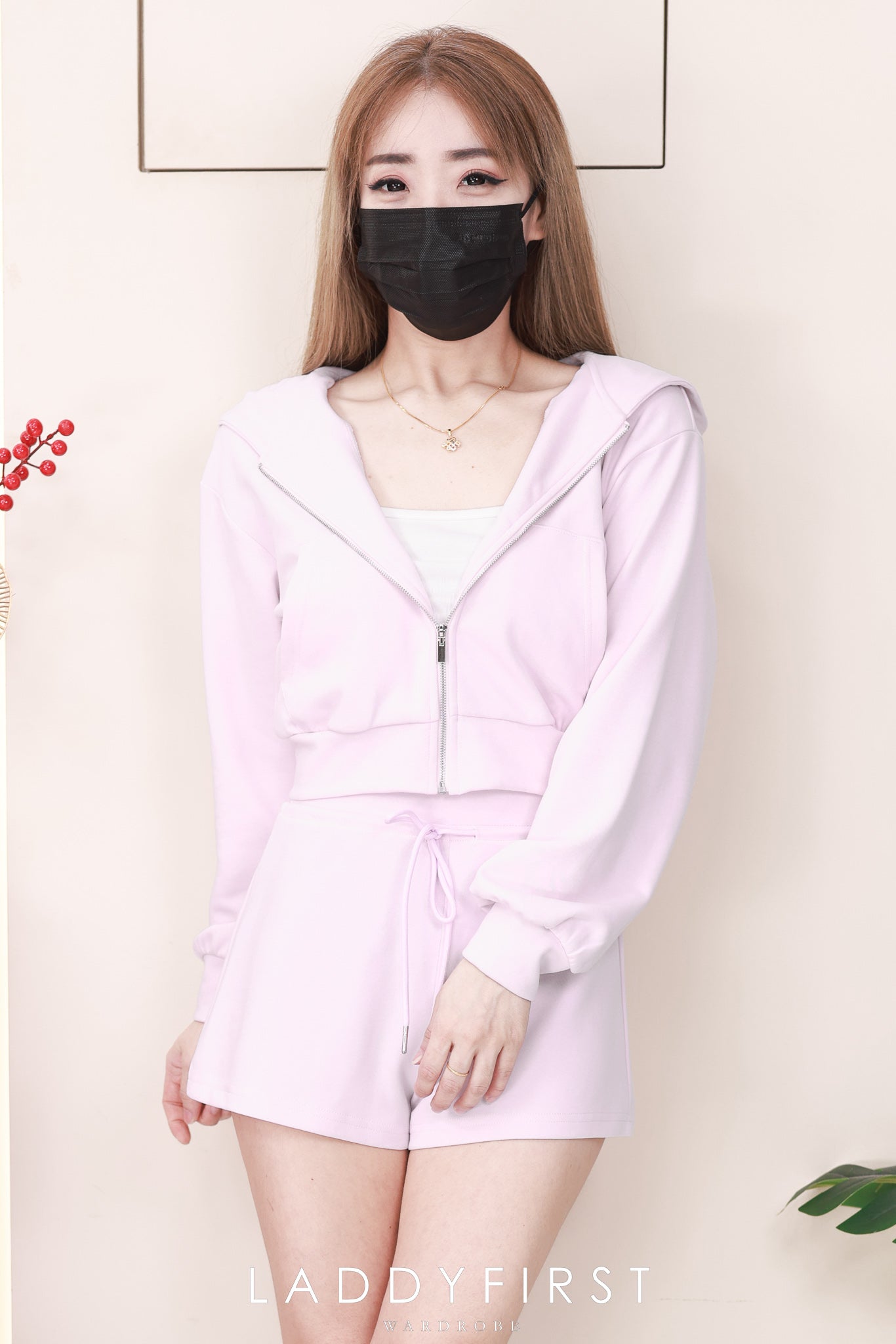 【SS3530】独家爆款高品质纯棉连帽简约休闲运动装百搭套装 连帽长袖上衣➕松紧腰弹力百搭短裤 ❤️❤️