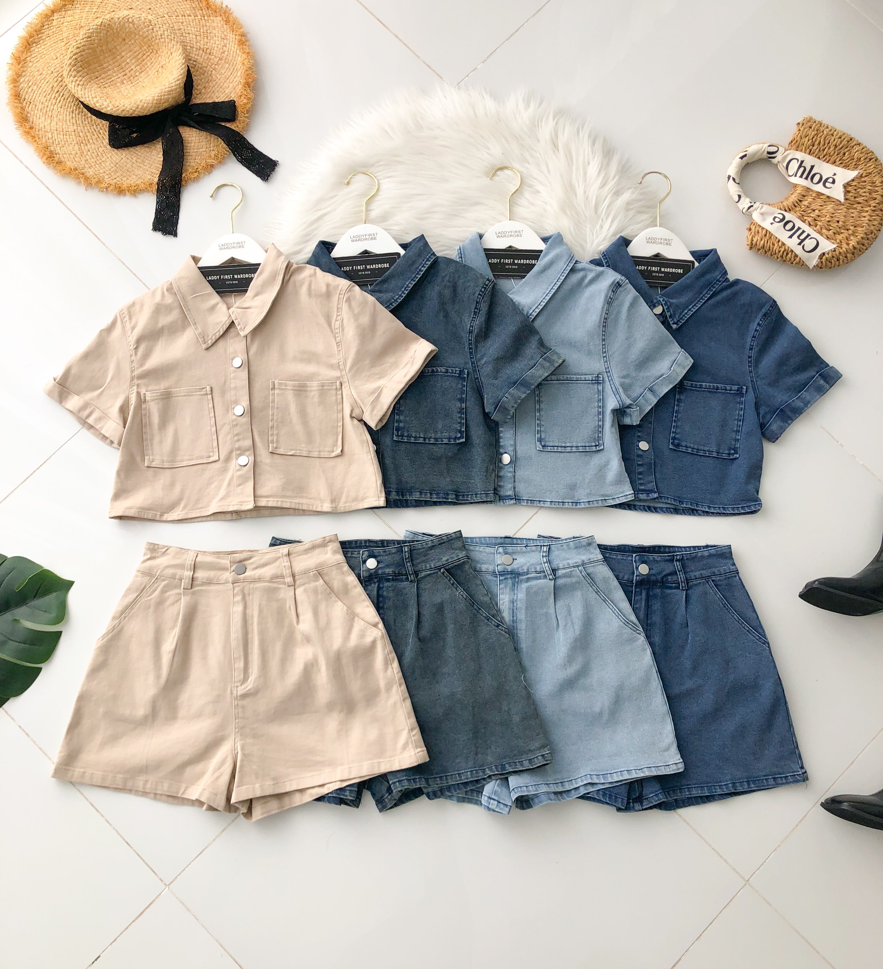【SS82251】两件式韩系牛仔COTTON JEANS时尚百搭套装 翻领短袖牛仔上衣/小外套➕牛仔还要百搭短裤，有口袋 ❤️❤️
