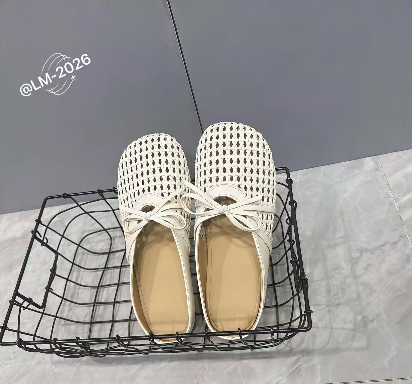 【R58332】✨现货✨高品质PU渔网蝴蝶结凉鞋 ❤️