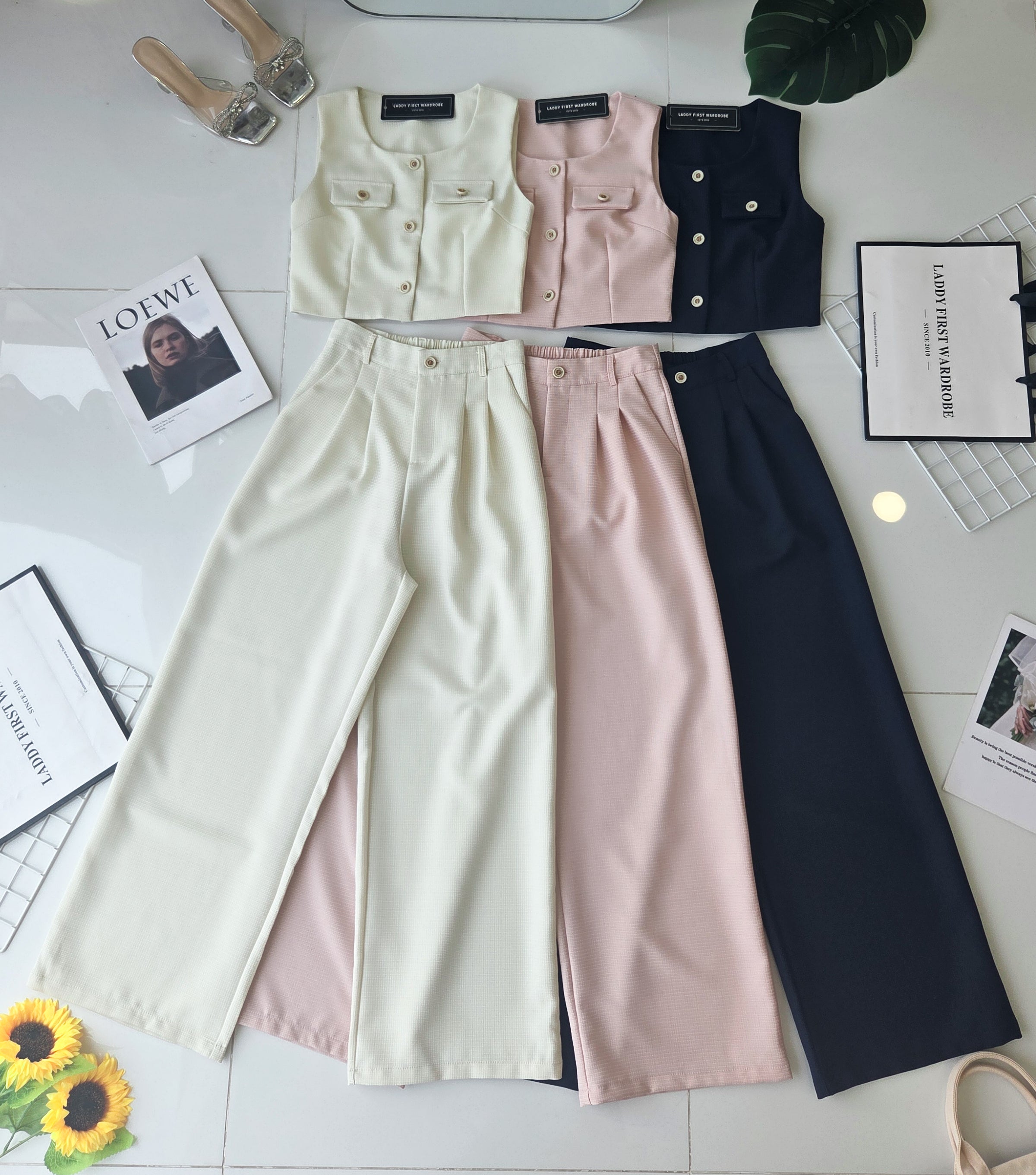 【SS21855 / 18678】高品质欧美式高级感小香风时尚套装 翻领无袖小香风上衣➕小香风阔脚高腰长裤，后副有伸缩弹力有口袋 ❤️❤️【D-R1-C1】