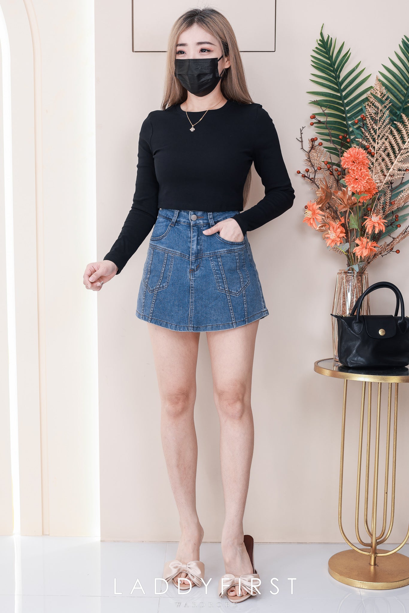 【S3524】独家爆款高品质牛仔COTTON JEANS简约显瘦显腿长百搭牛仔高腰裤裙，有口袋 ❤️❤️