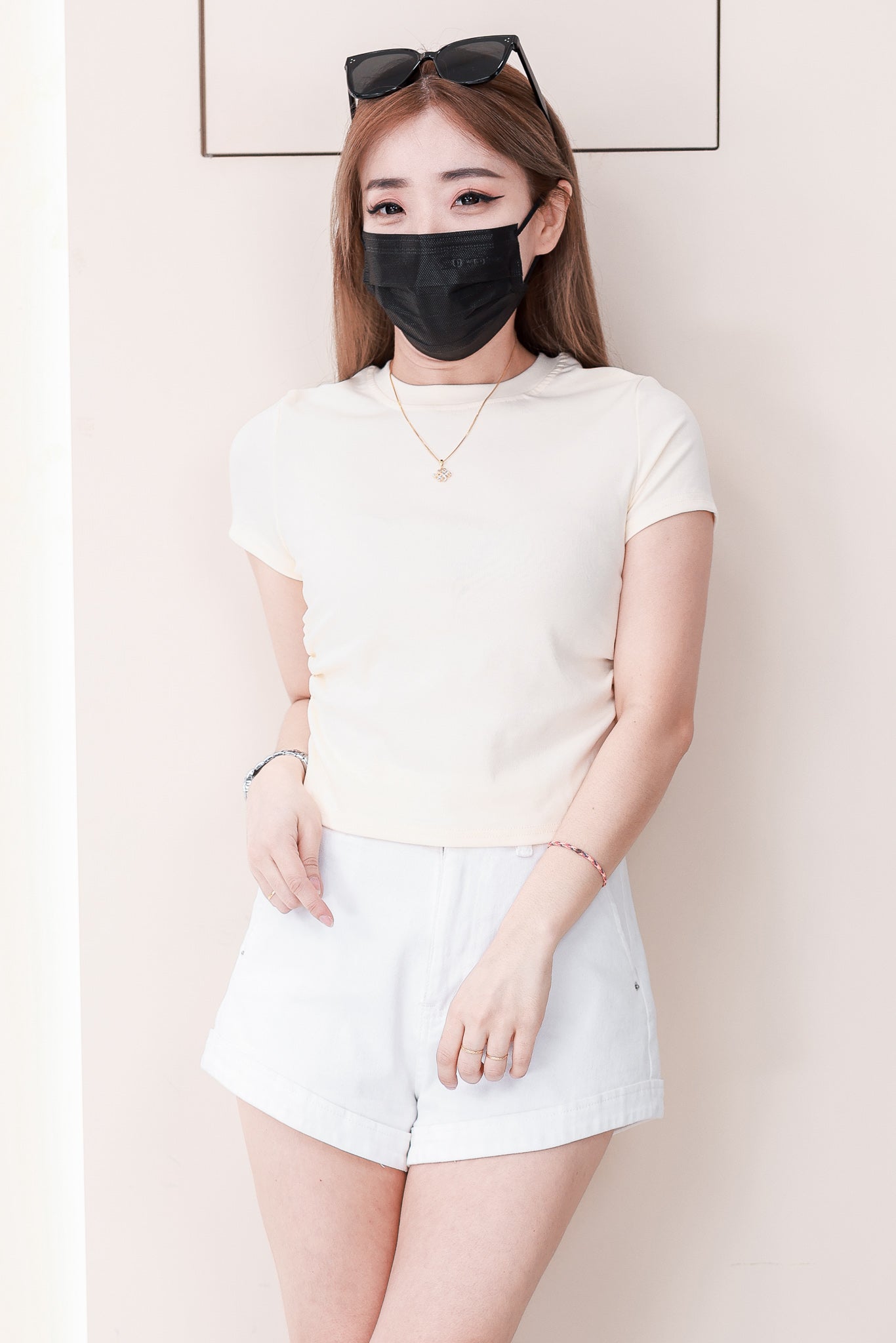 【T1061-1】🧧 宠粉福利回馈 🧧  独家爆款高品质纯棉弹力圆领短袖简约日常百搭款上衣，两侧收腰设计 #衣柜必入手百搭款 ❤❤