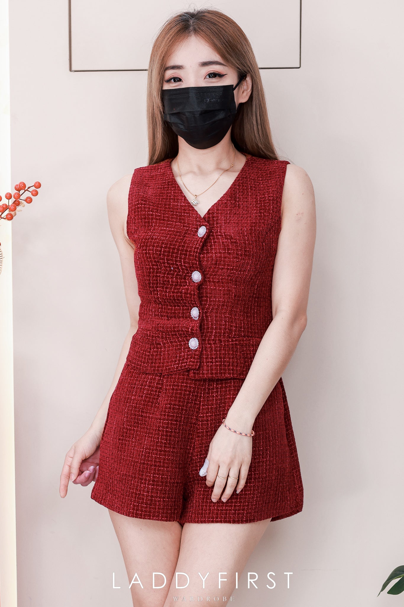 【SS2751】高品质两件式贵气马甲式小香风套装 马甲式小香风上衣➕小香风高腰百搭短裤，有口袋 ❤️❤️