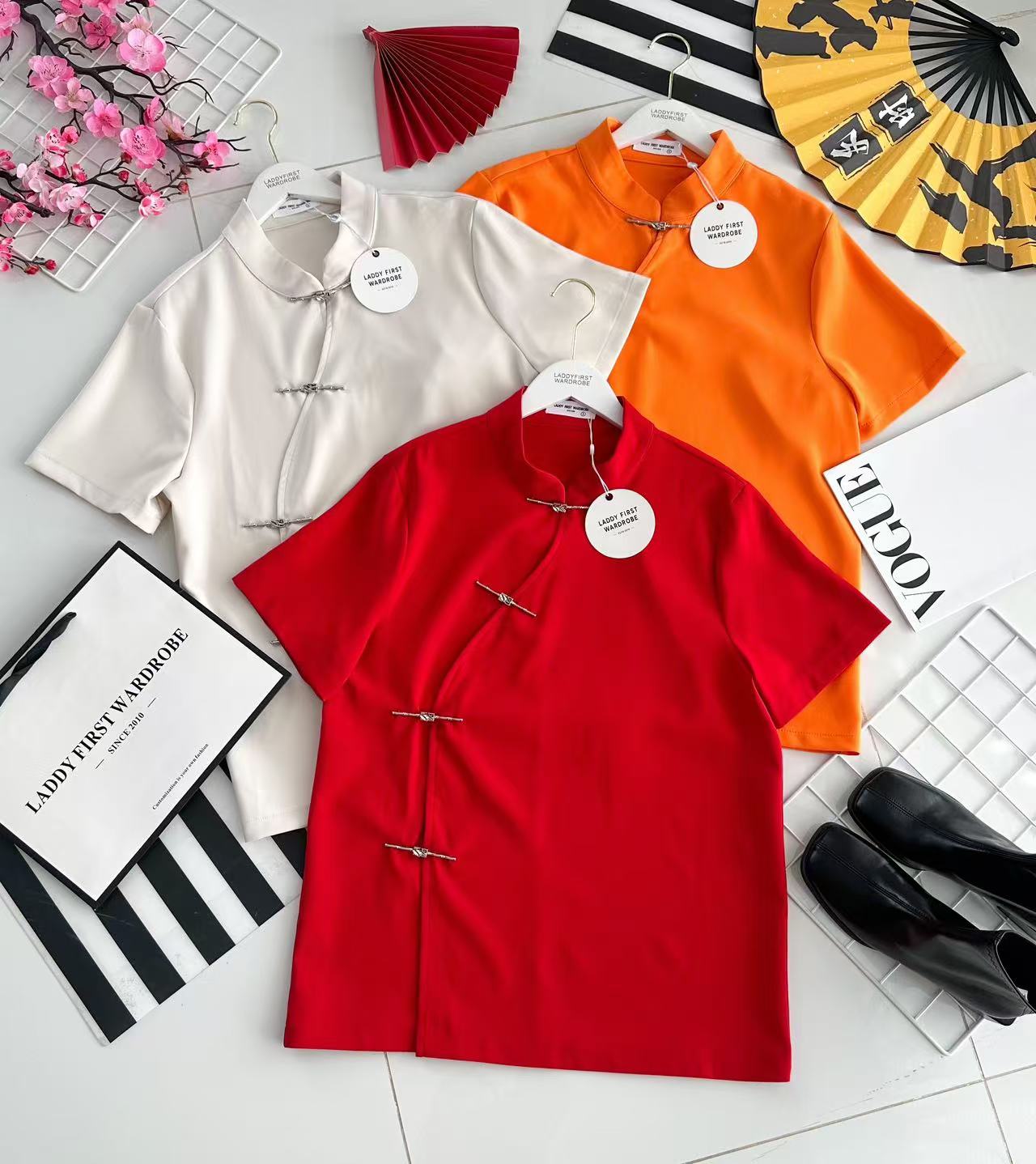 【T3482】【LFW独家小圆饼】高品质男女同款西装短袖金属盘扣唐装旗袍上衣，有口袋 ❤️❤️