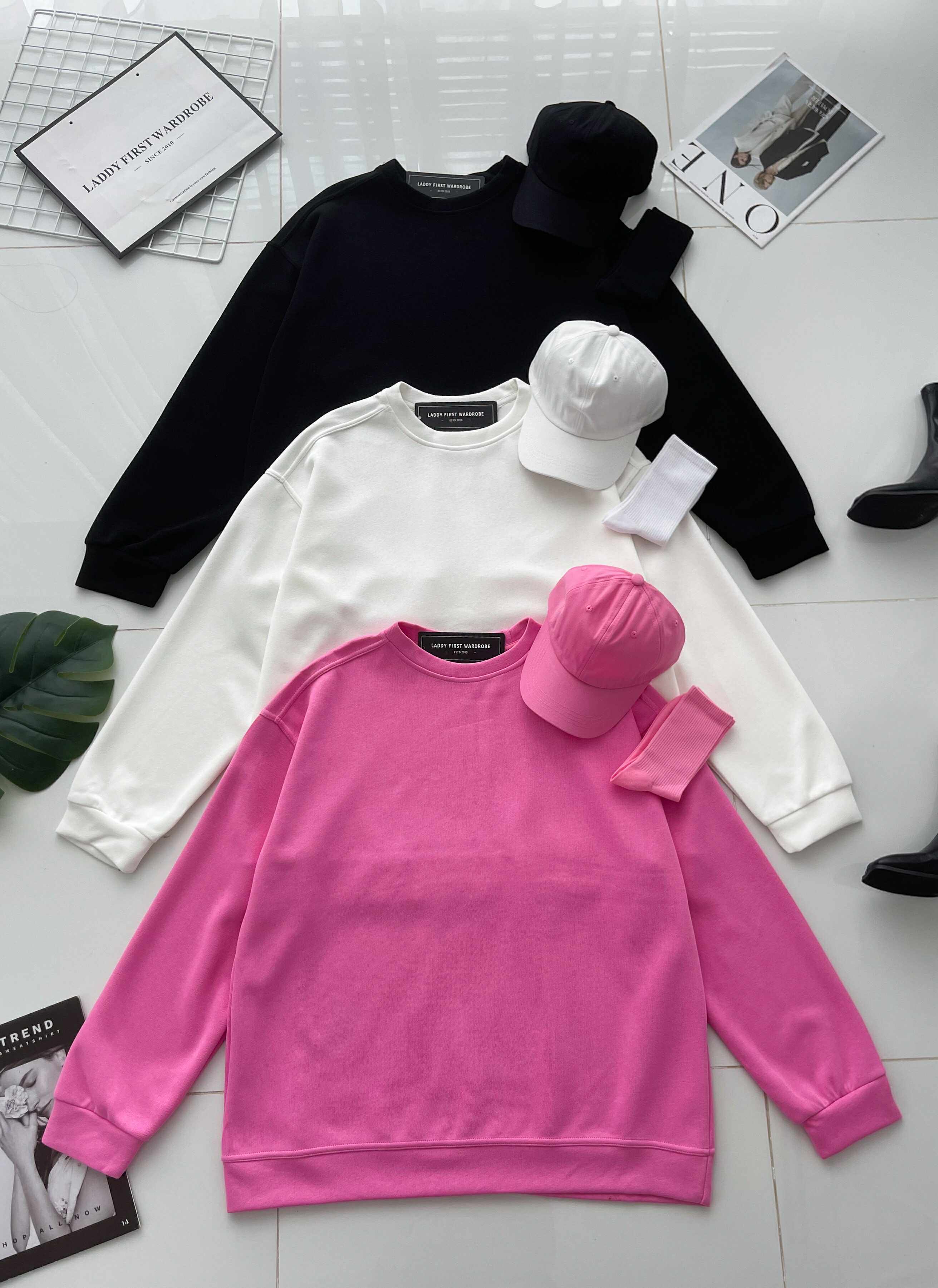 【O80223】高品质三件套男女同款厚实卫衣棉Oversized 潮流时尚长袖上衣 ❤️❤️ 上衣👕➕帽子🧢➕袜子🧦