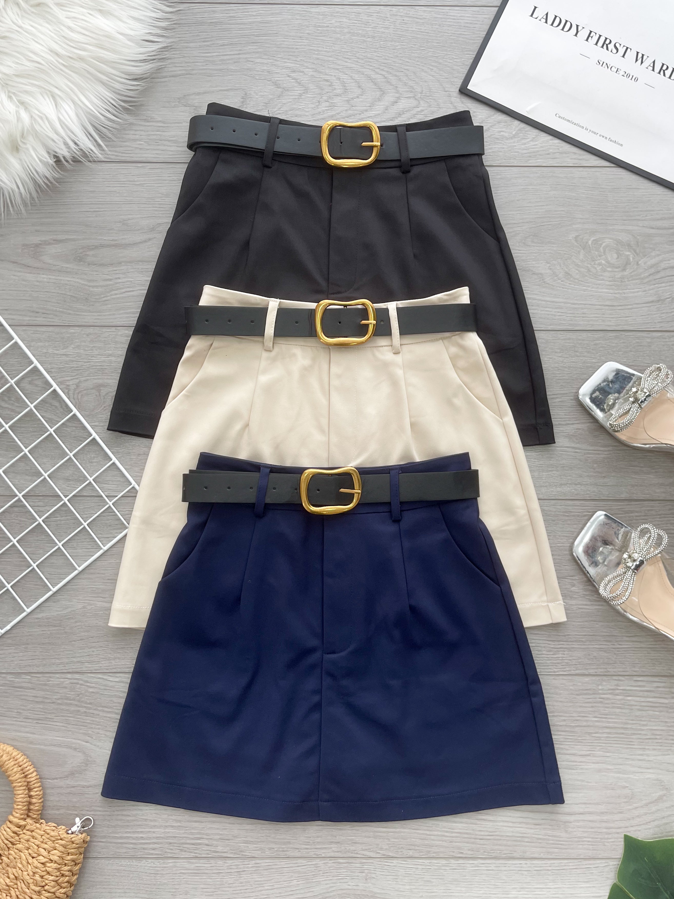 【S82794】高品质显腰显瘦简约西装A字高腰百搭裙子，内层有里布短裤，配送腰带有口袋 ❤️❤️