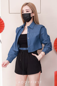 【SS3456】LFW独家小圆饼高品质两件式韩版简约时尚套装 翻领长袖宽松短版牛仔外套➕卫衣棉棉松紧腰休闲百搭短裤，有口袋 ❤️❤️ 【D-R1-C4】