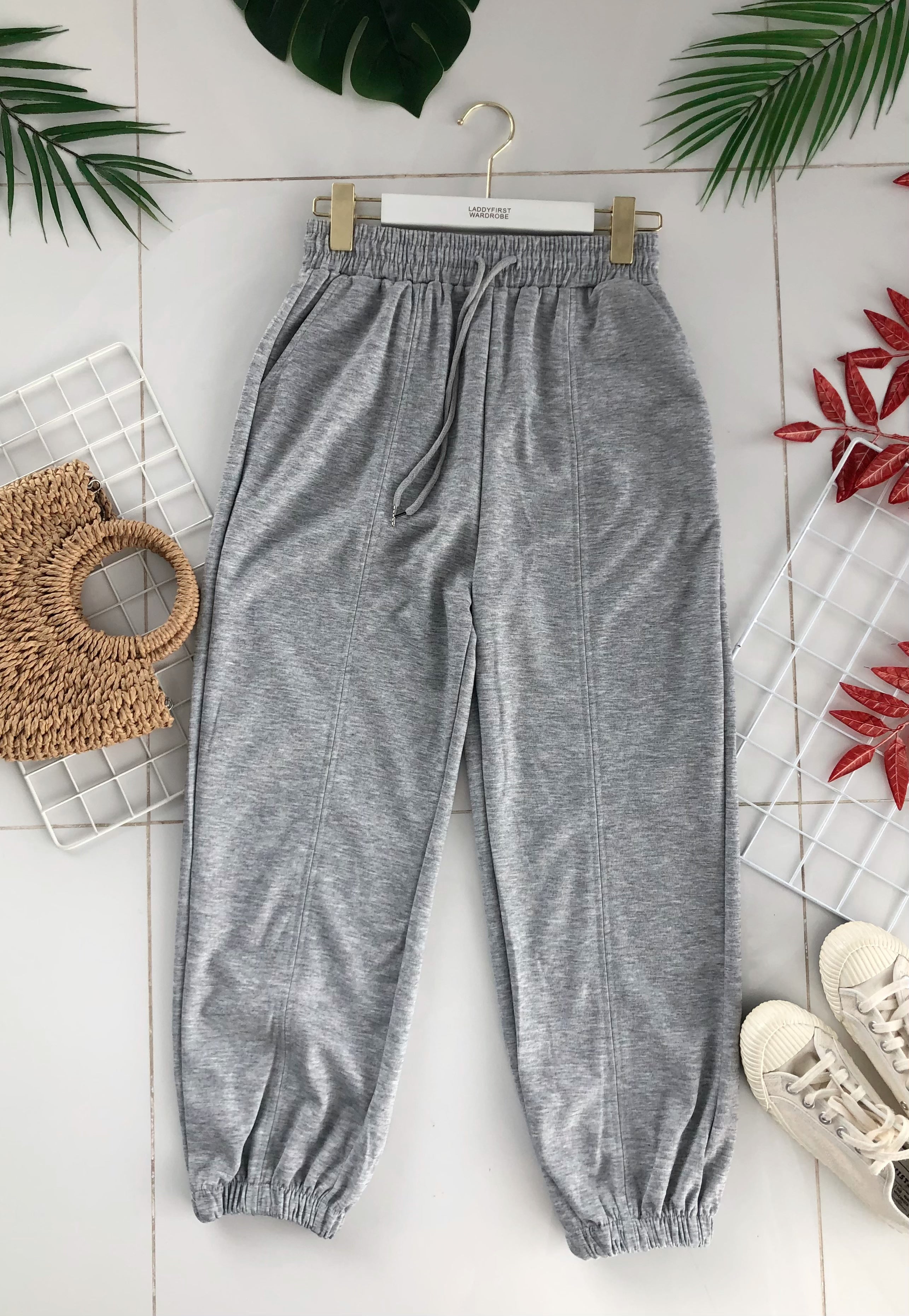 【L8817】高品质卫衣棉质松紧腰弹力休闲百搭运动长裤，有口袋 ❤❤ 【A-R1-C1】