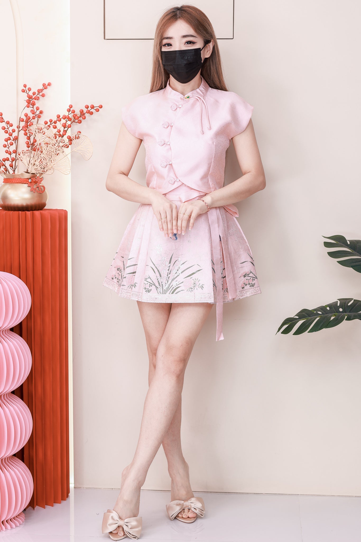 【SS6772-1】⚡补货预订款⚡高品质两件式高贵贵气马金线面裙套装 旗袍上衣➕精致金线百褶马面裙子，内层有里布短裤 ❤️❤️