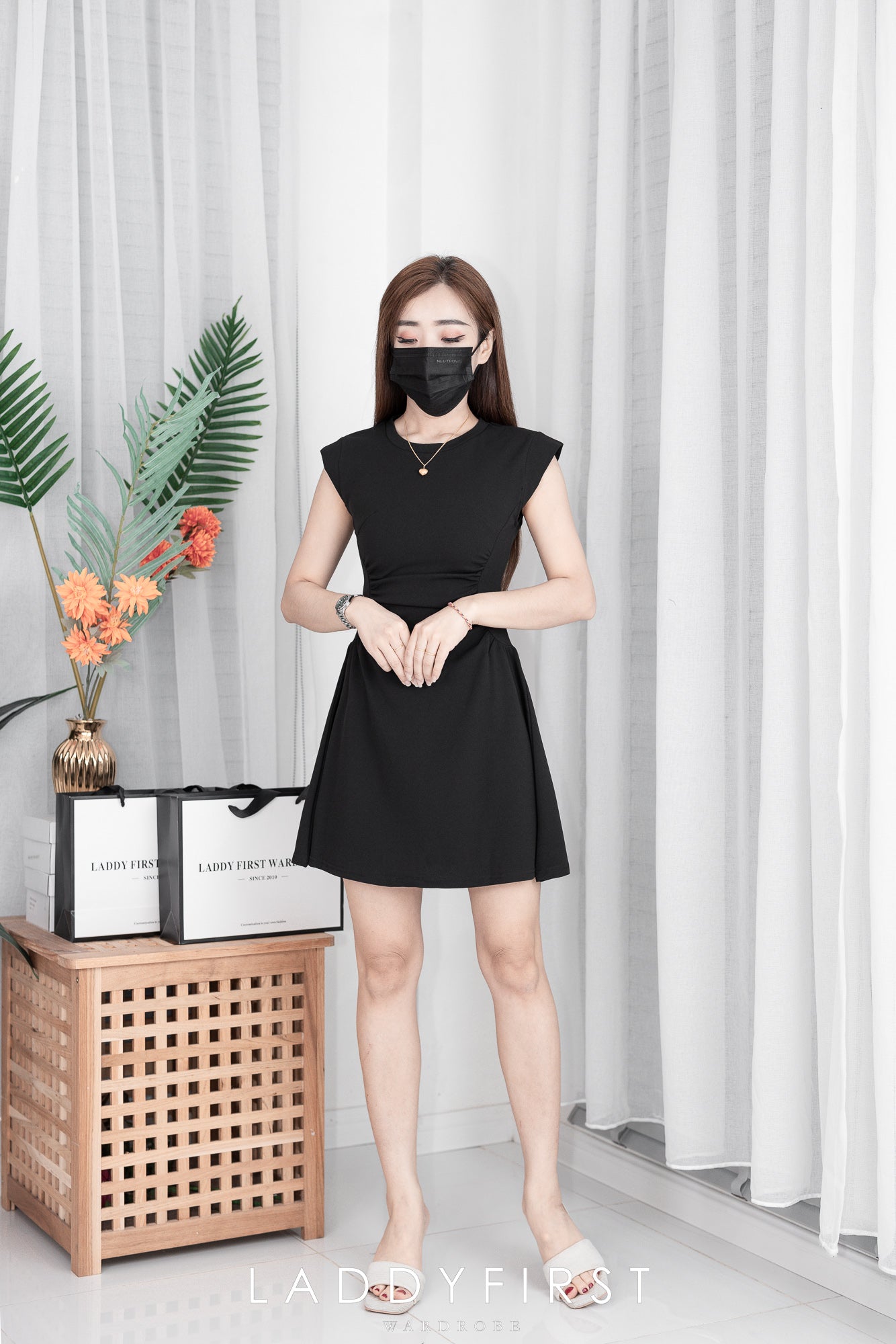 【D30522】腰间修身遮腹小皱褶连身裙子
