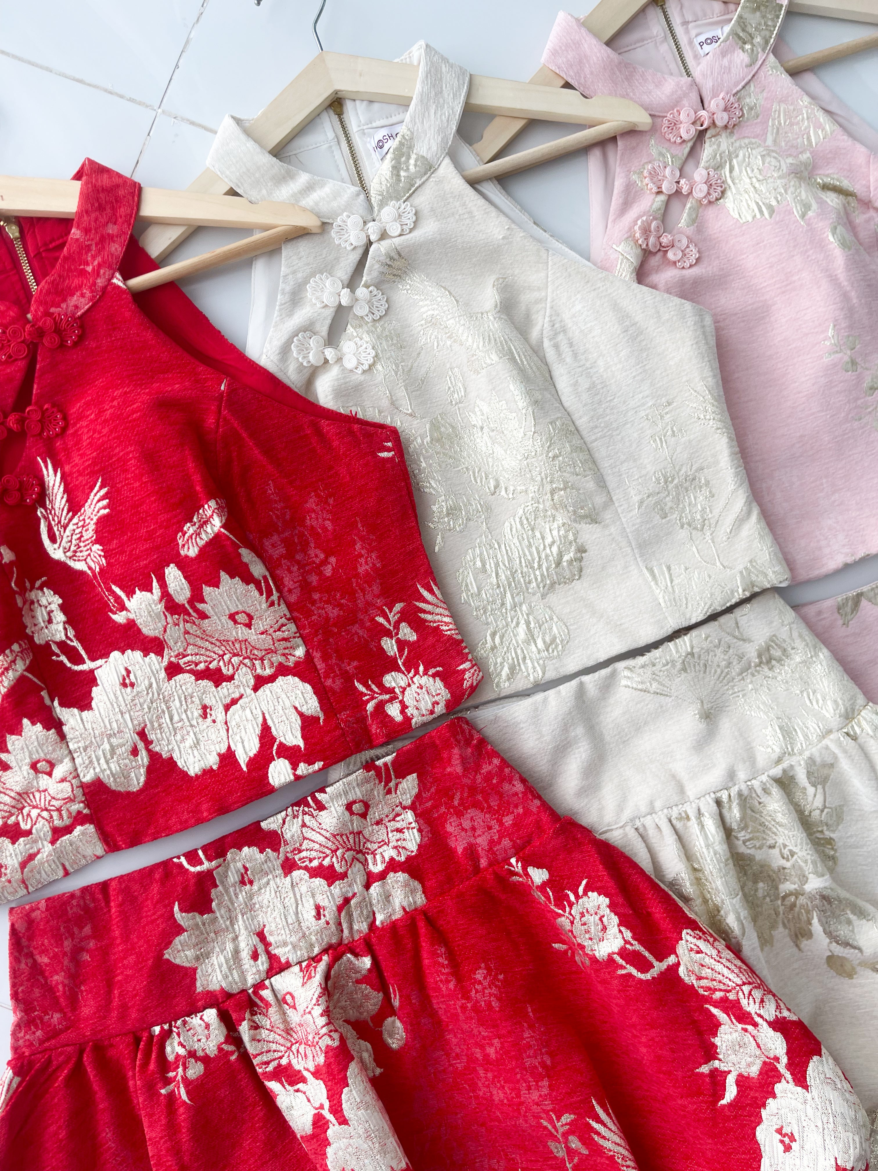 【SS21773 / 37629】高品质两件式高档气质CUT IN新中式提花旗袍套装 CUT IN提花旗袍上衣➕花苞高腰裙子，内层有里布短裤 ❤️❤️【A-R1-C2】