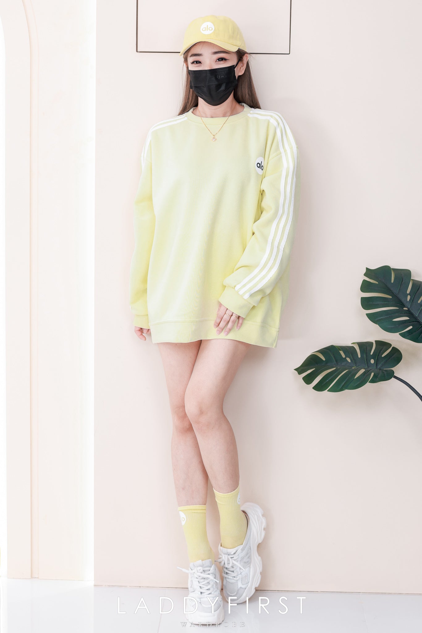 【O80111-1】⚡补货预订款⚡高品质三件套男女同款厚实卫衣棉Oversized 潮流时尚长袖上衣 ❤️❤️ 上衣👕➕帽子🧢➕袜子🧦