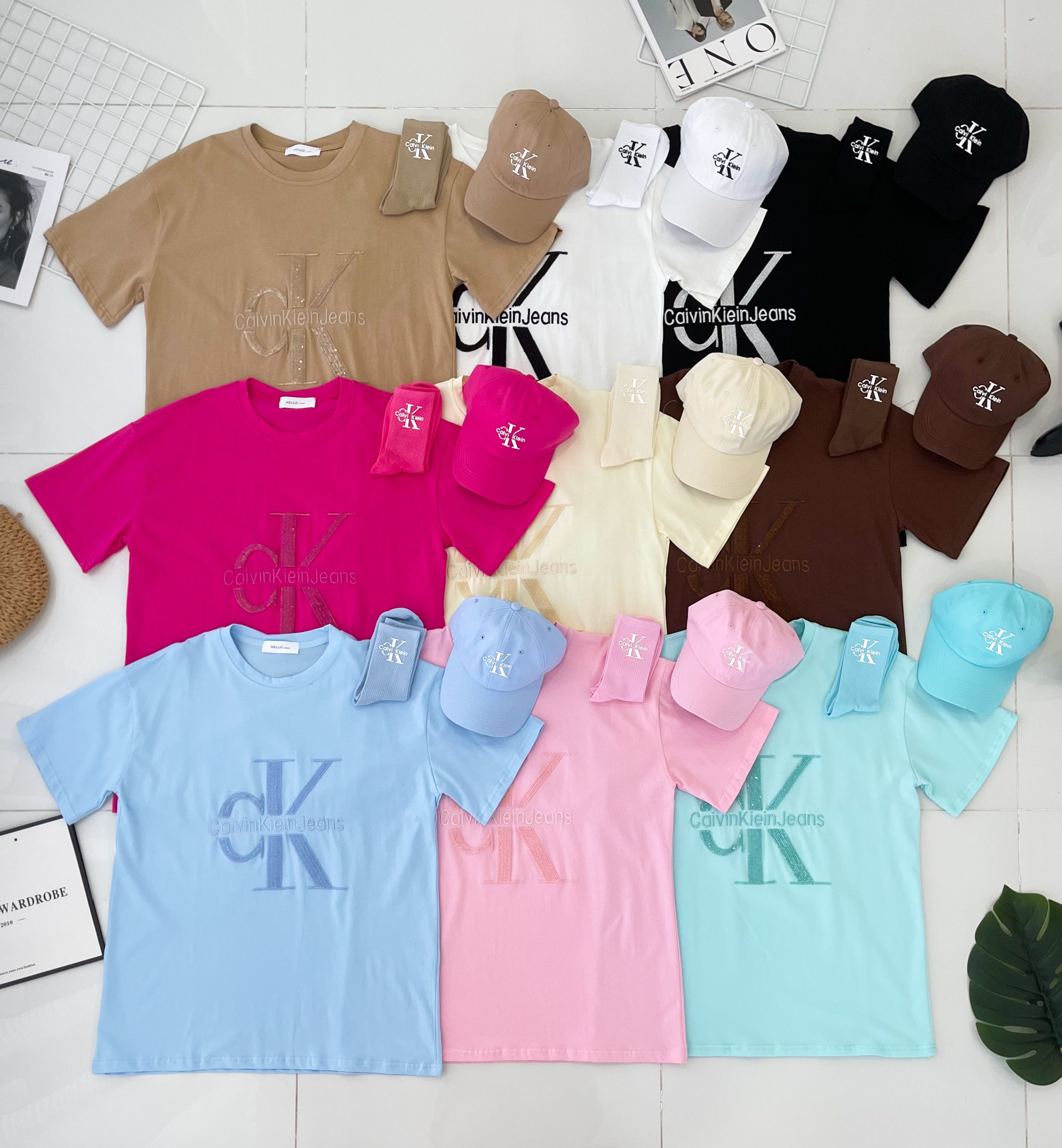 【O9962】高品质三件套男女同款圆领短袖Ck刺绣Oversized 休闲上衣➕帽子➕袜子 ❤❤