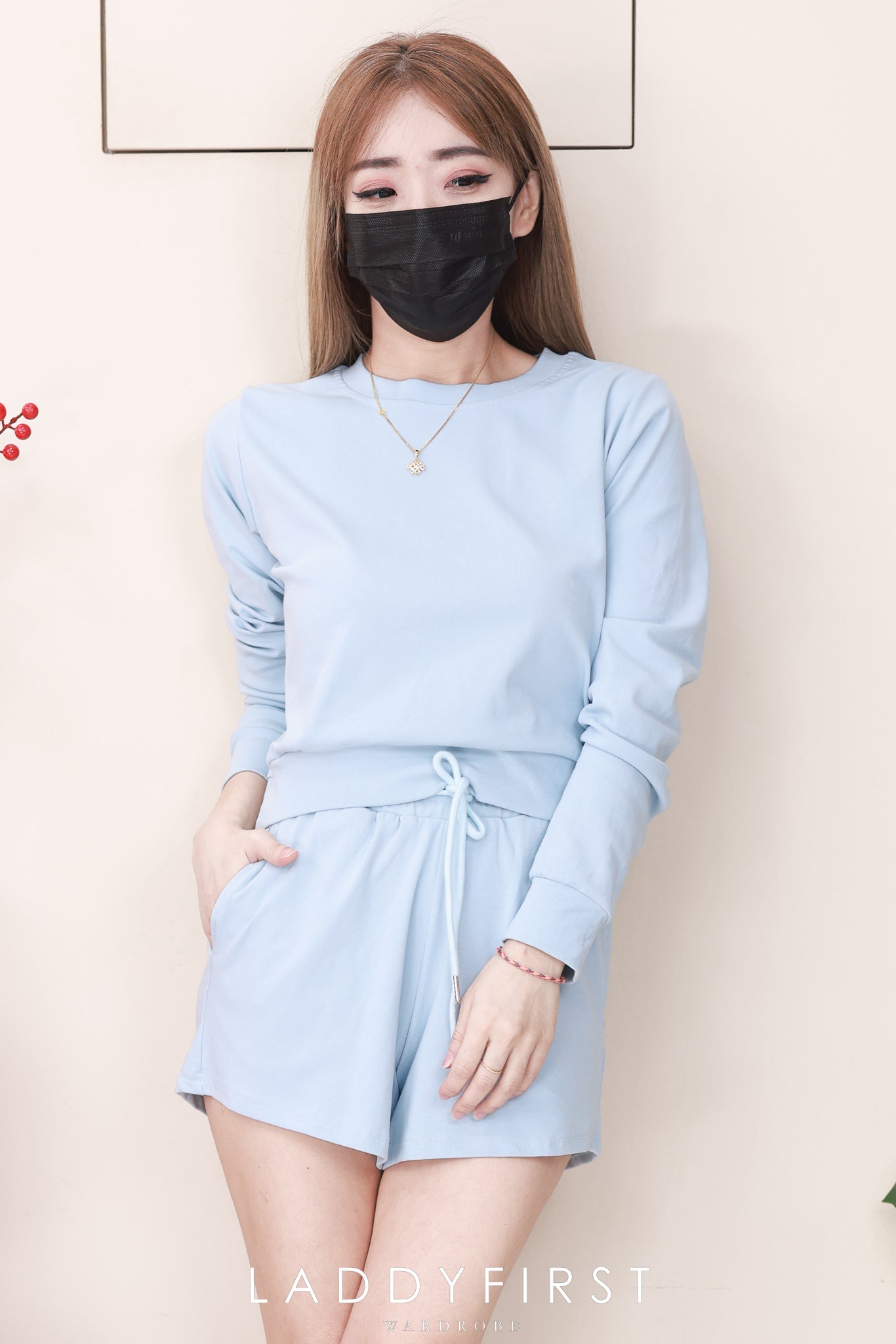 【SS823740】高品质两件式纯棉简约休闲百搭套装 宽松版休闲百搭长袖上衣➕松紧腰弹力休闲短裤，有口袋 ❤️❤️【B-R1-C4】