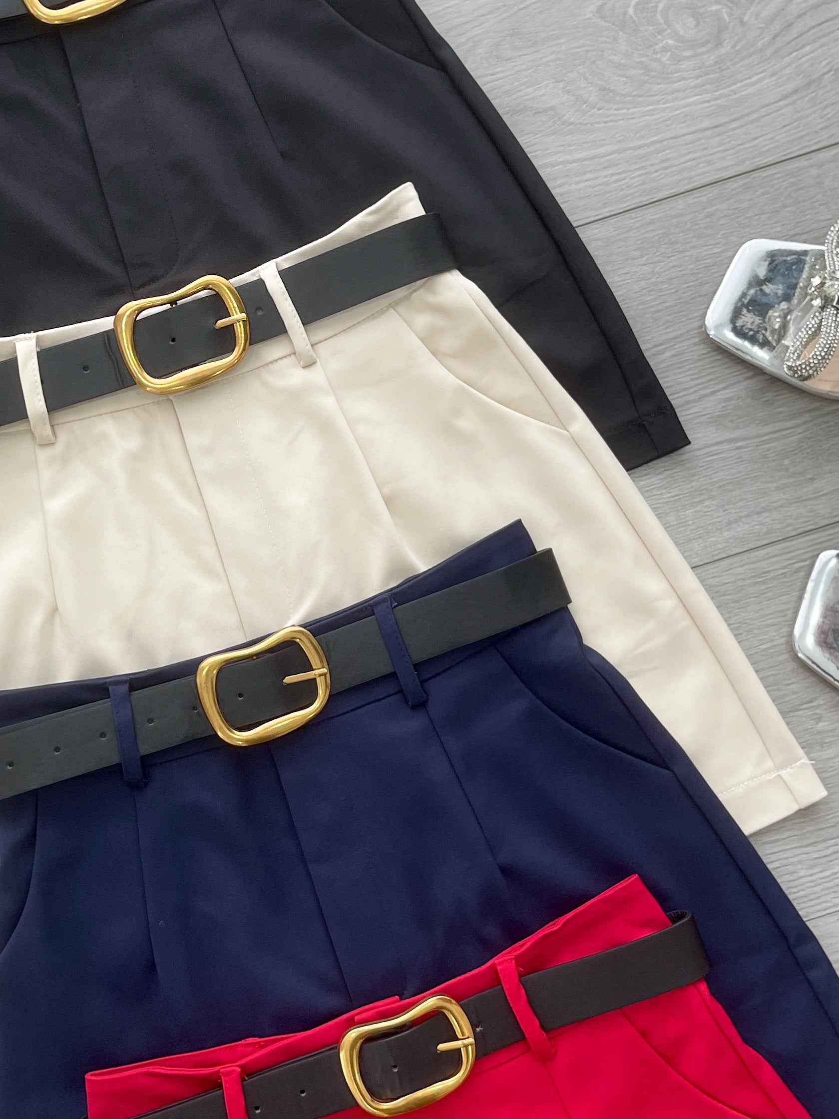 【S82794】高品质显腰显瘦简约西装A字高腰百搭裙子，内层有里布短裤，配送腰带有口袋 ❤️❤️