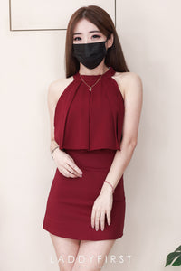 【SS3527】【LFW独家小圆饼】高品质两件式法式西装时尚百搭套装 CUT IN露肩压褶雪纺上衣➕A字西装高腰百搭裙子，内层有里布短裤 ❤️❤️