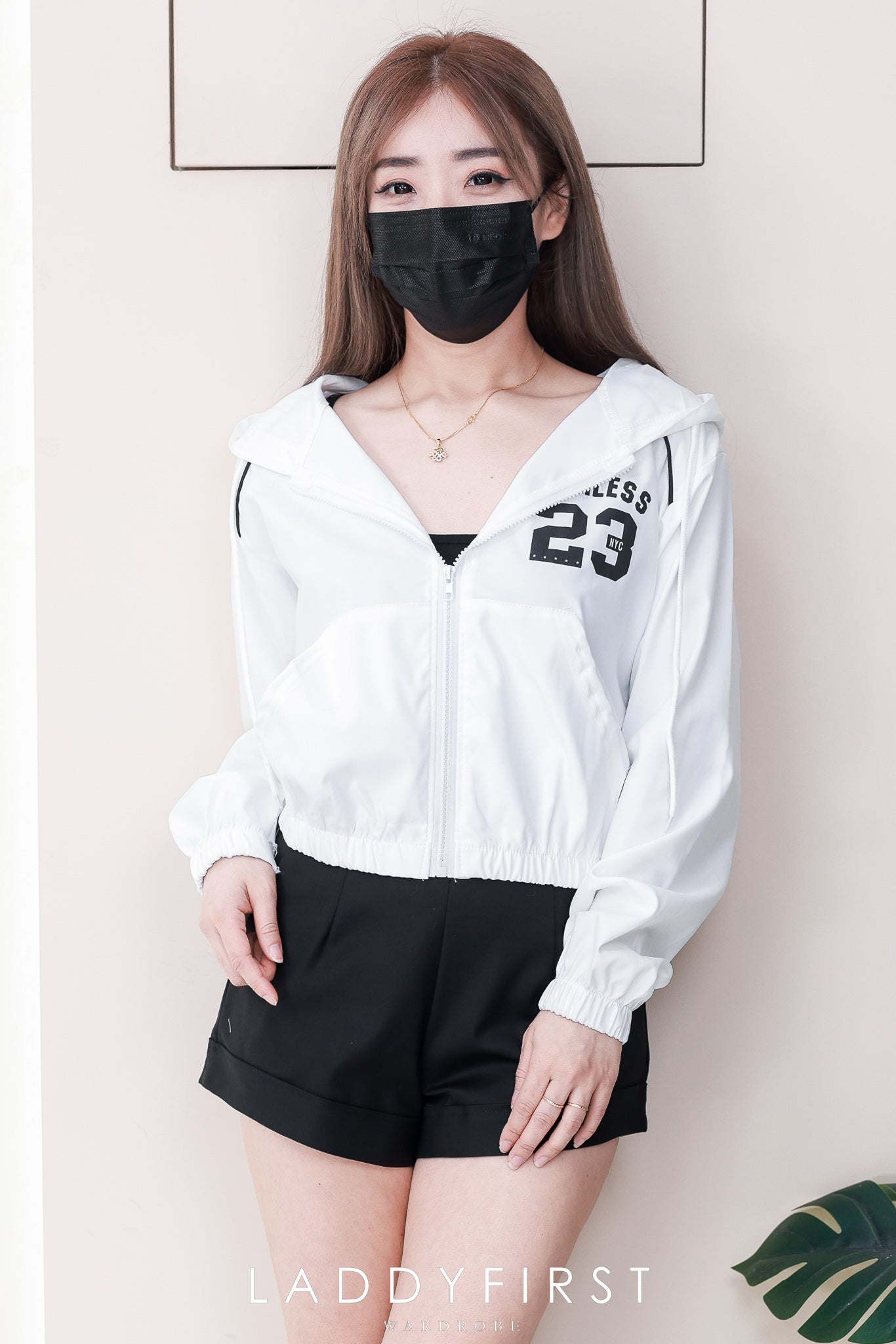【JK8203】高品质23号雨衣质感连帽长袖防嗮运动卫衣，有口袋 ❤❤