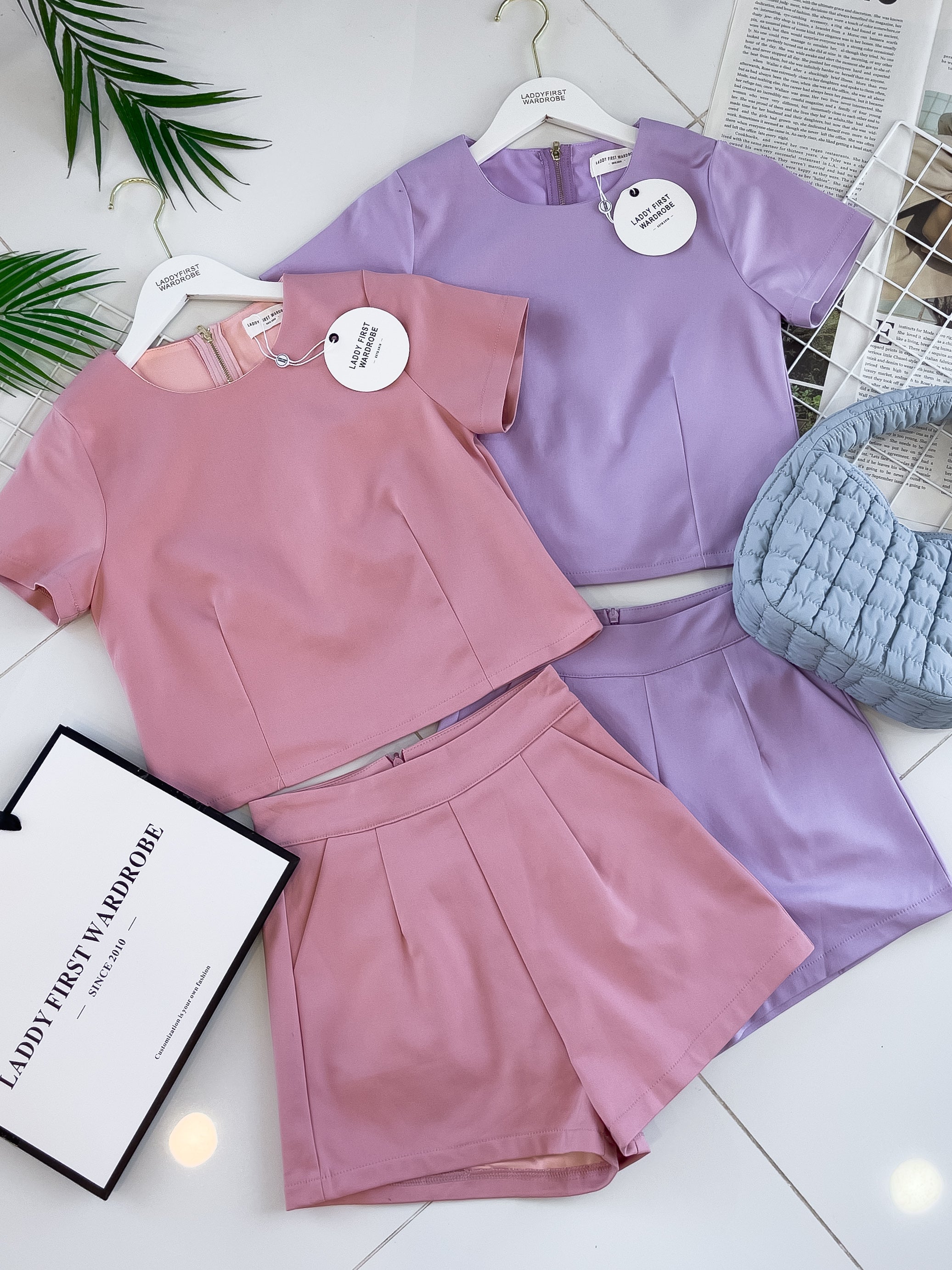 【SS8229971】【LFW独家小圆饼】高品质两件式西装时尚套装 圆领短袖百搭上衣➕西装高腰百搭短裤，有口袋 ❤️❤️
